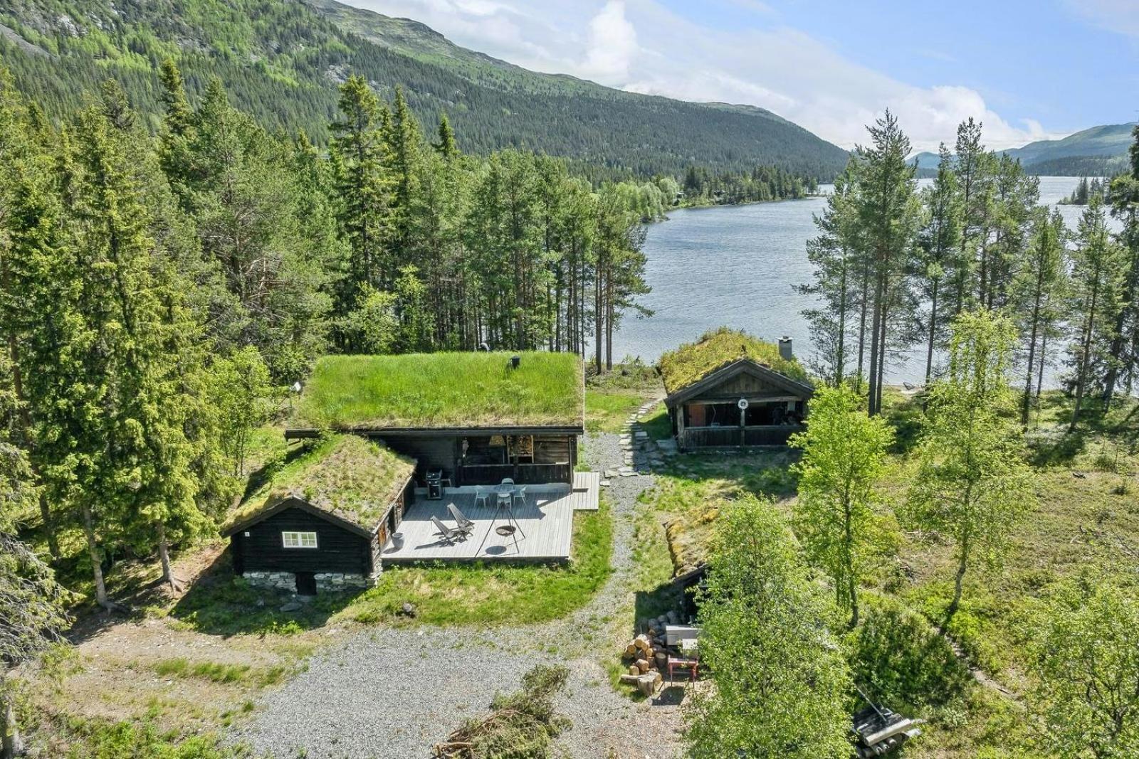 Three-Bedroom Vacation Home  photo 2