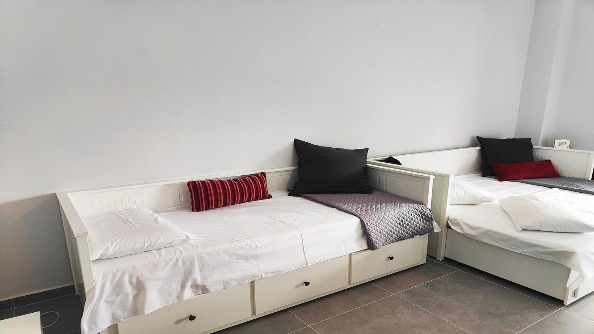 Two-Bedroom Deluxe Apartment photo 3