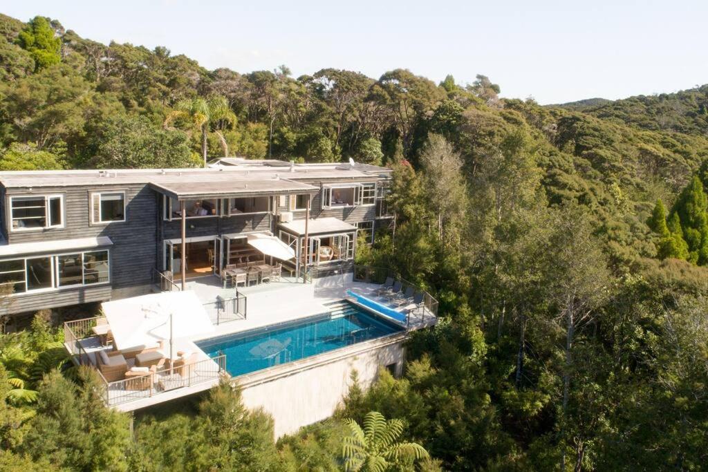 Villa With Private Pool photo 2