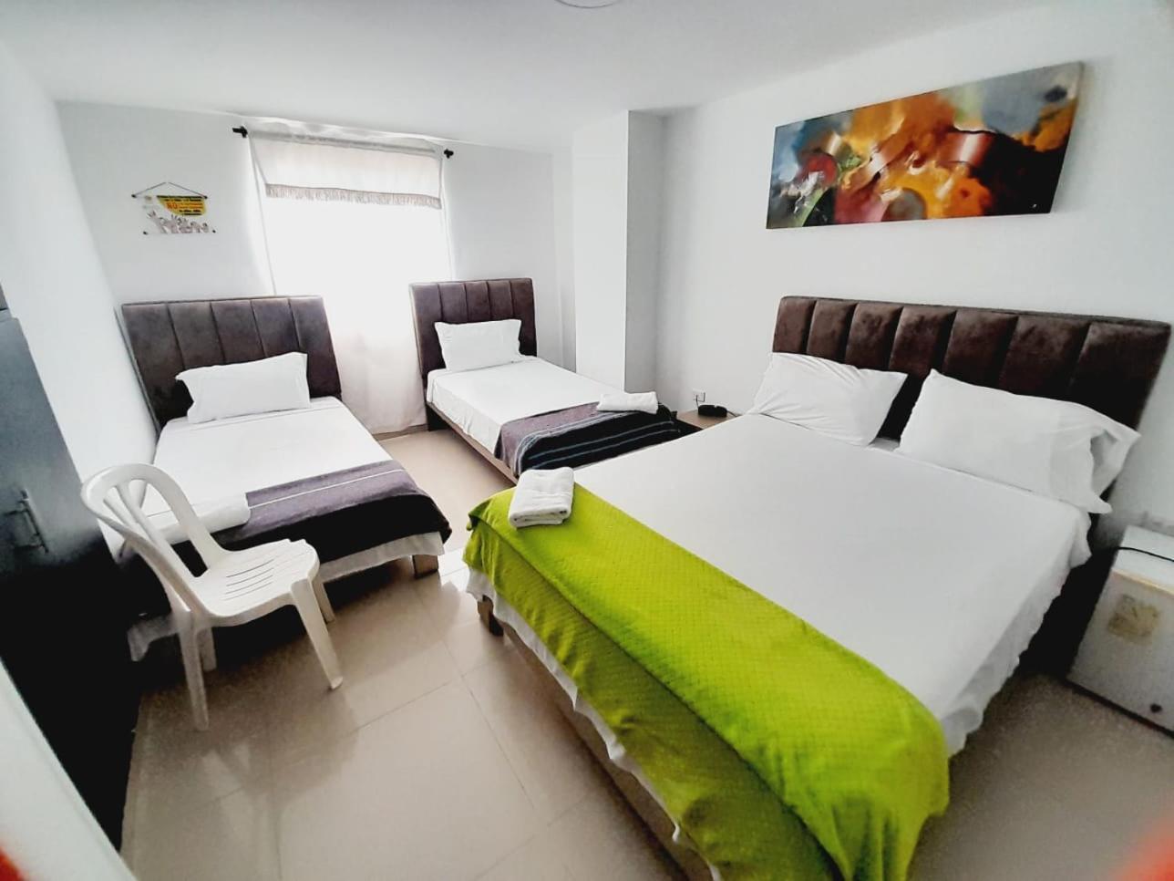 Quadruple Room with Private Bathroom photo 2