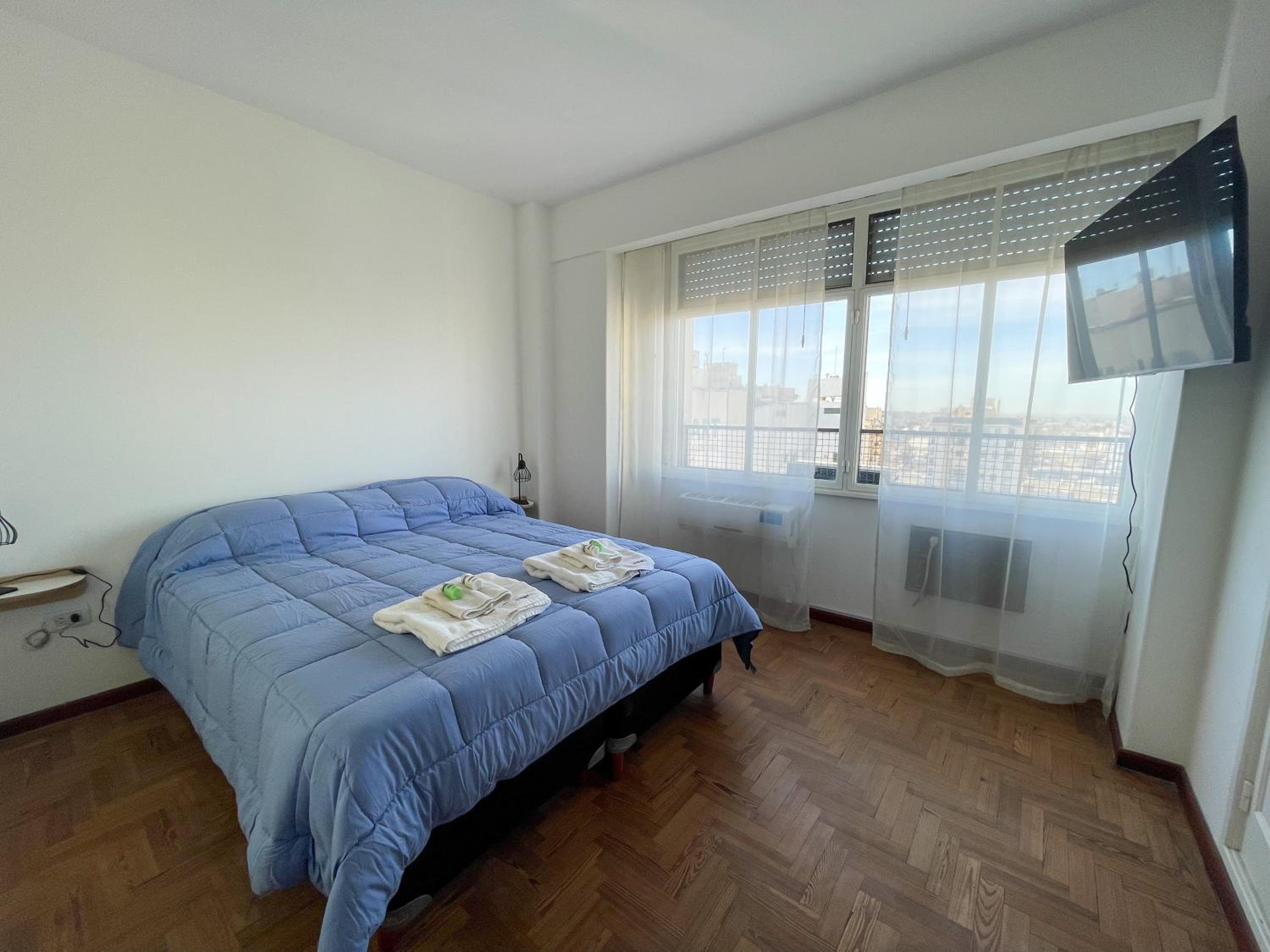 Three-Bedroom Apartment photo 1