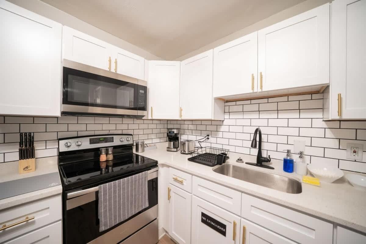 Apartment photo 2