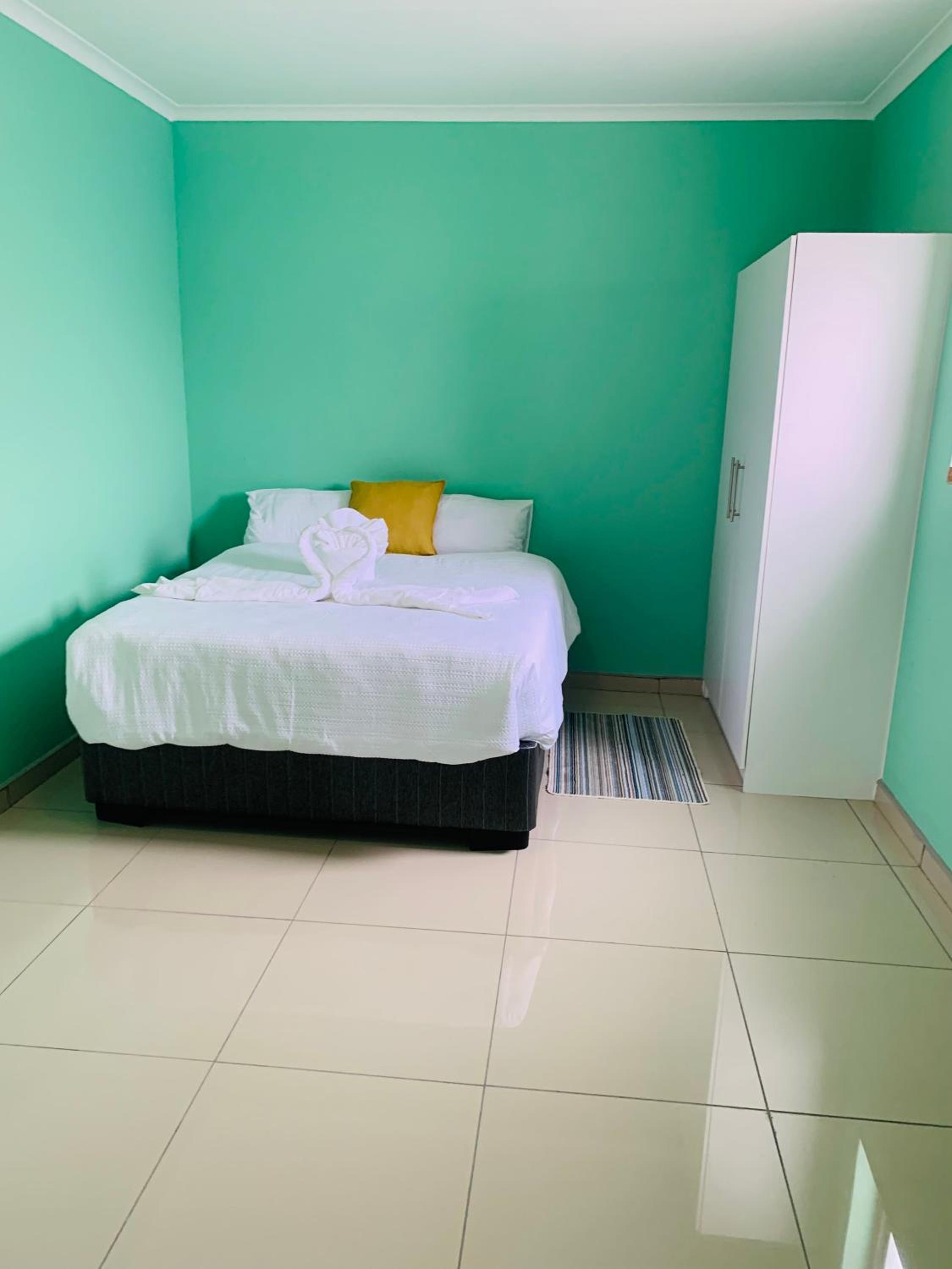 One-Bedroom House photo 2