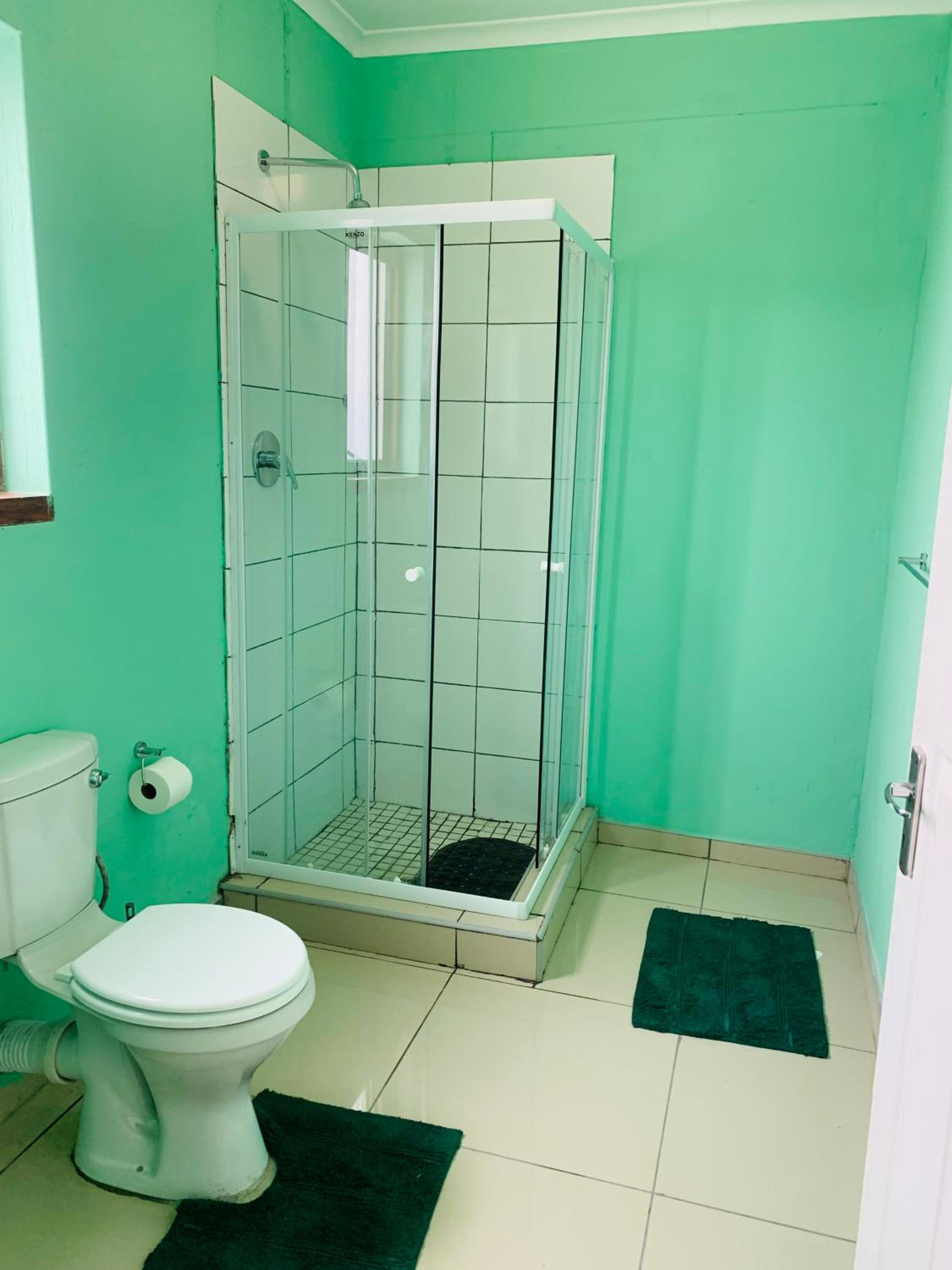 One-Bedroom House photo 1