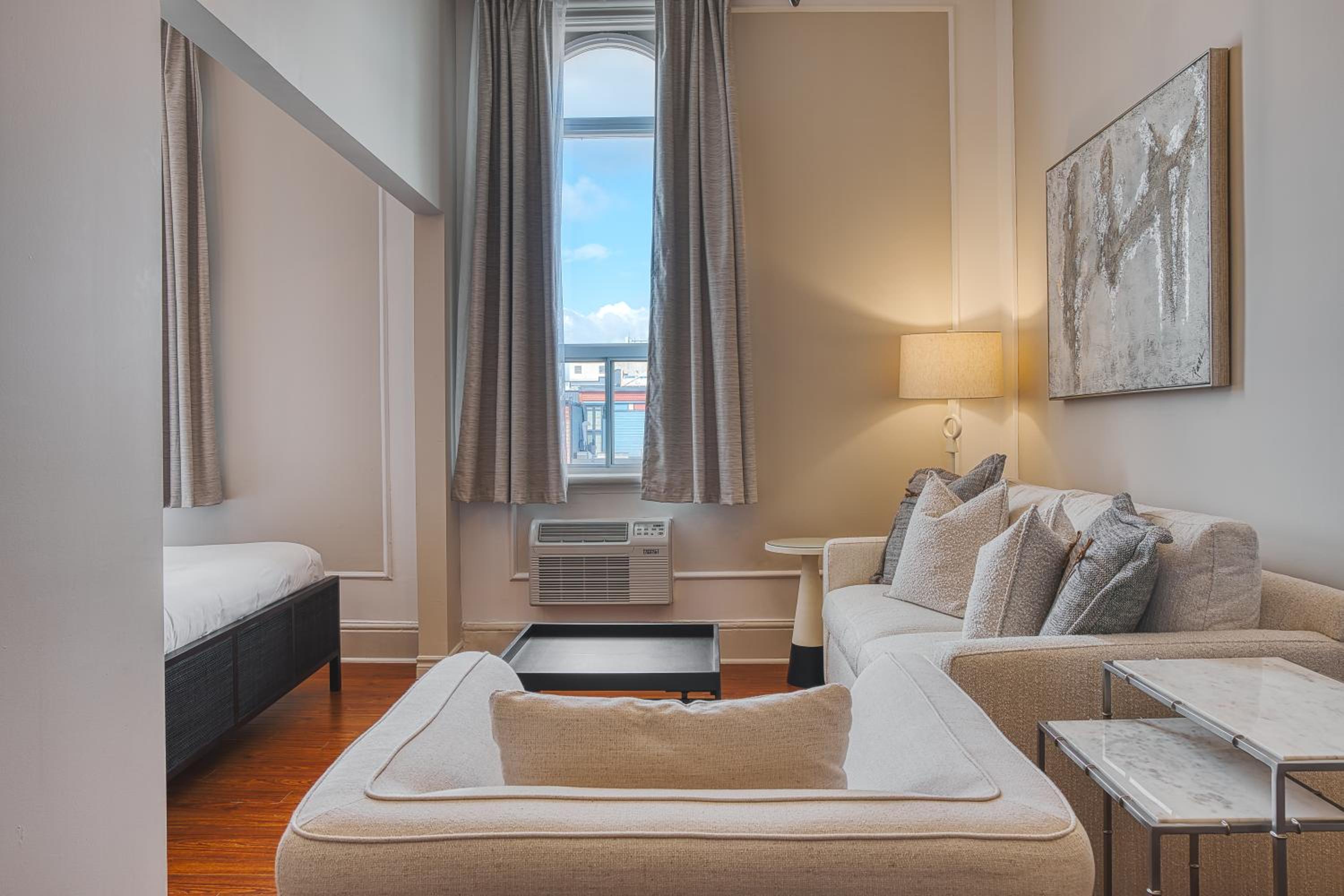 Family Junior Suite - Photo 1