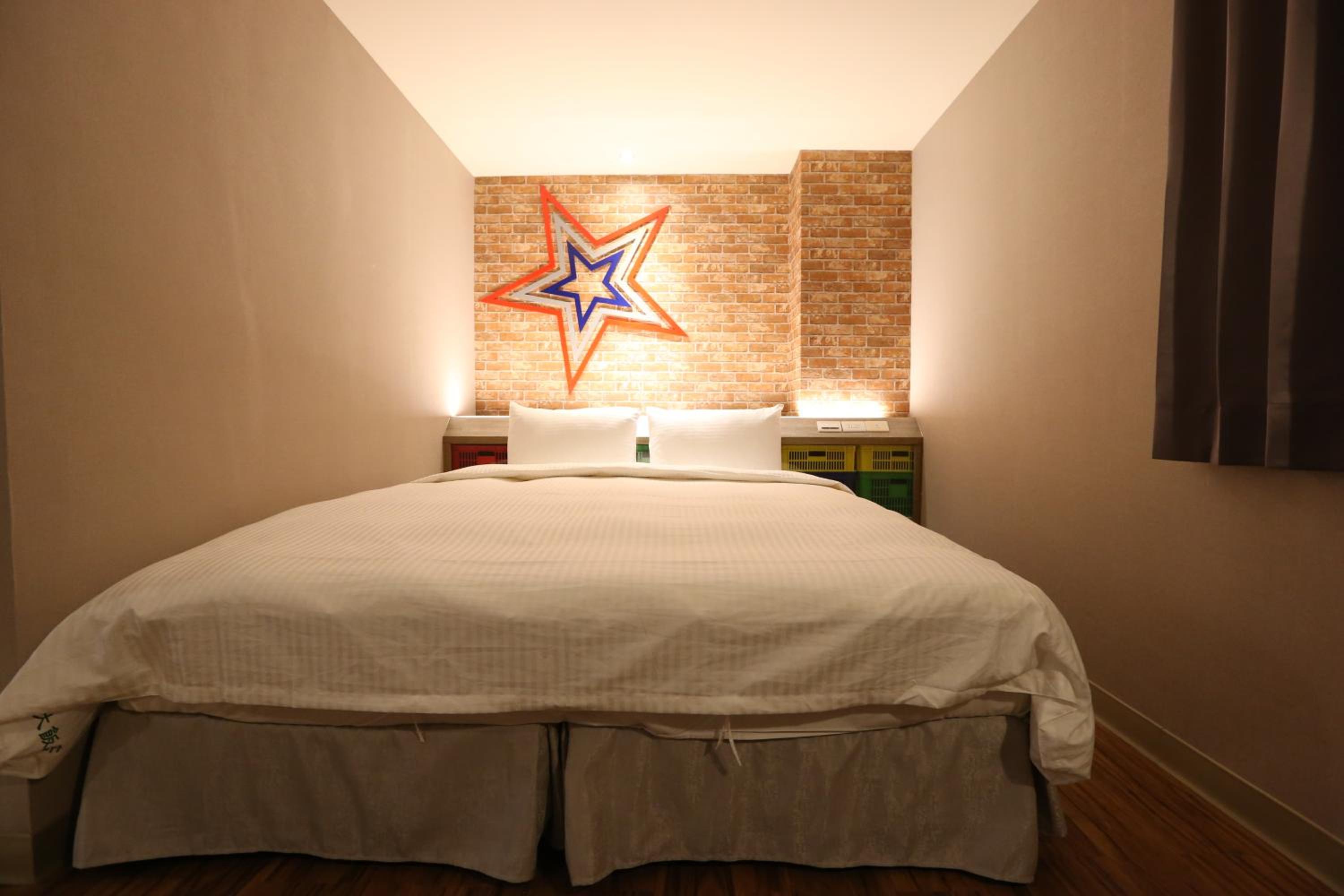 Standard Double Room photo 3