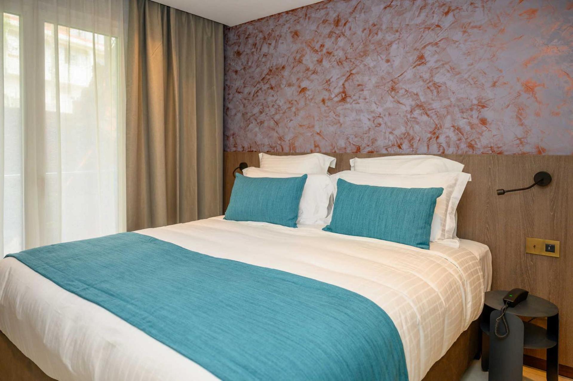 Classic Room with Balcony photo 2