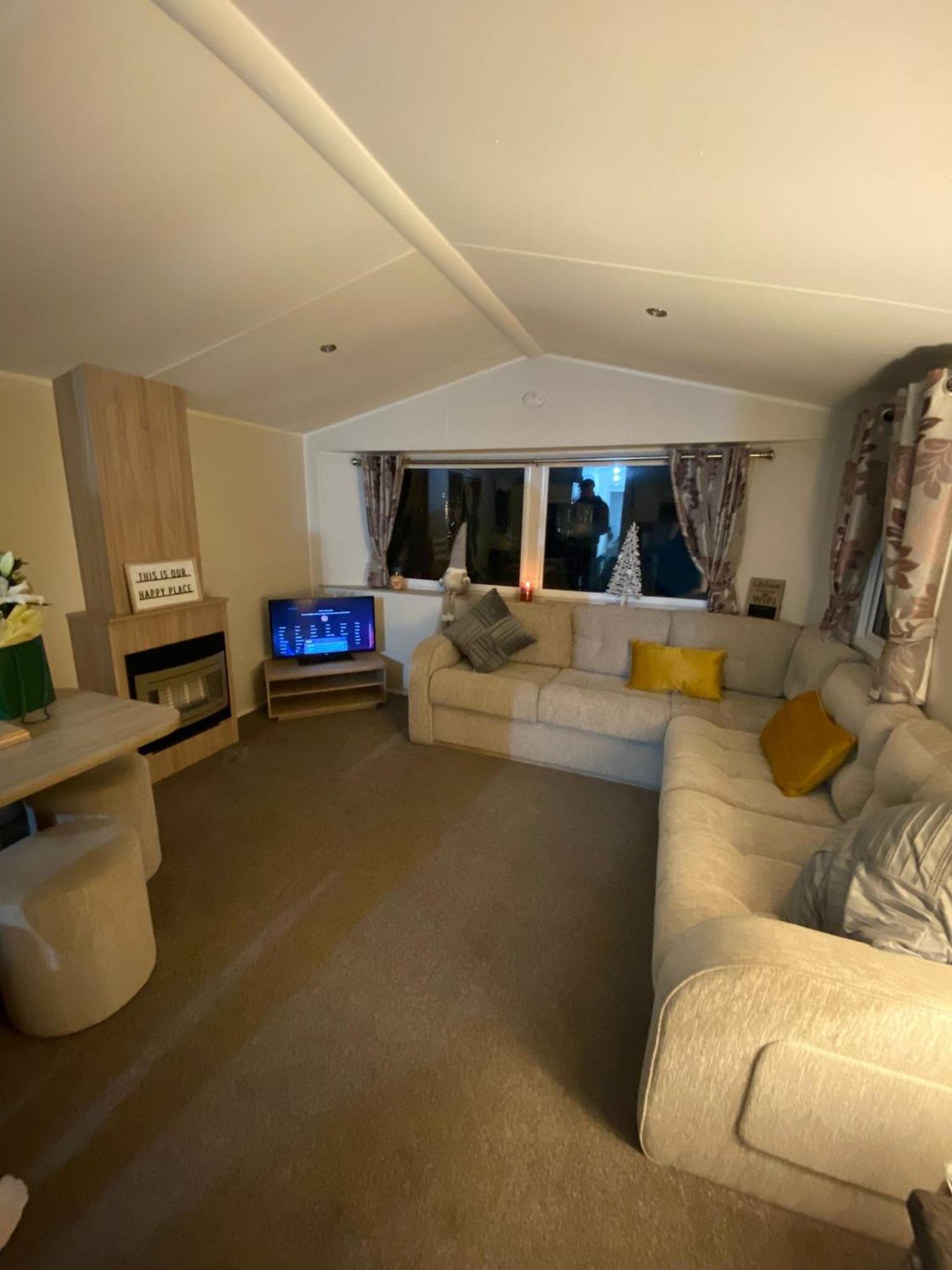 Caravan photo 1