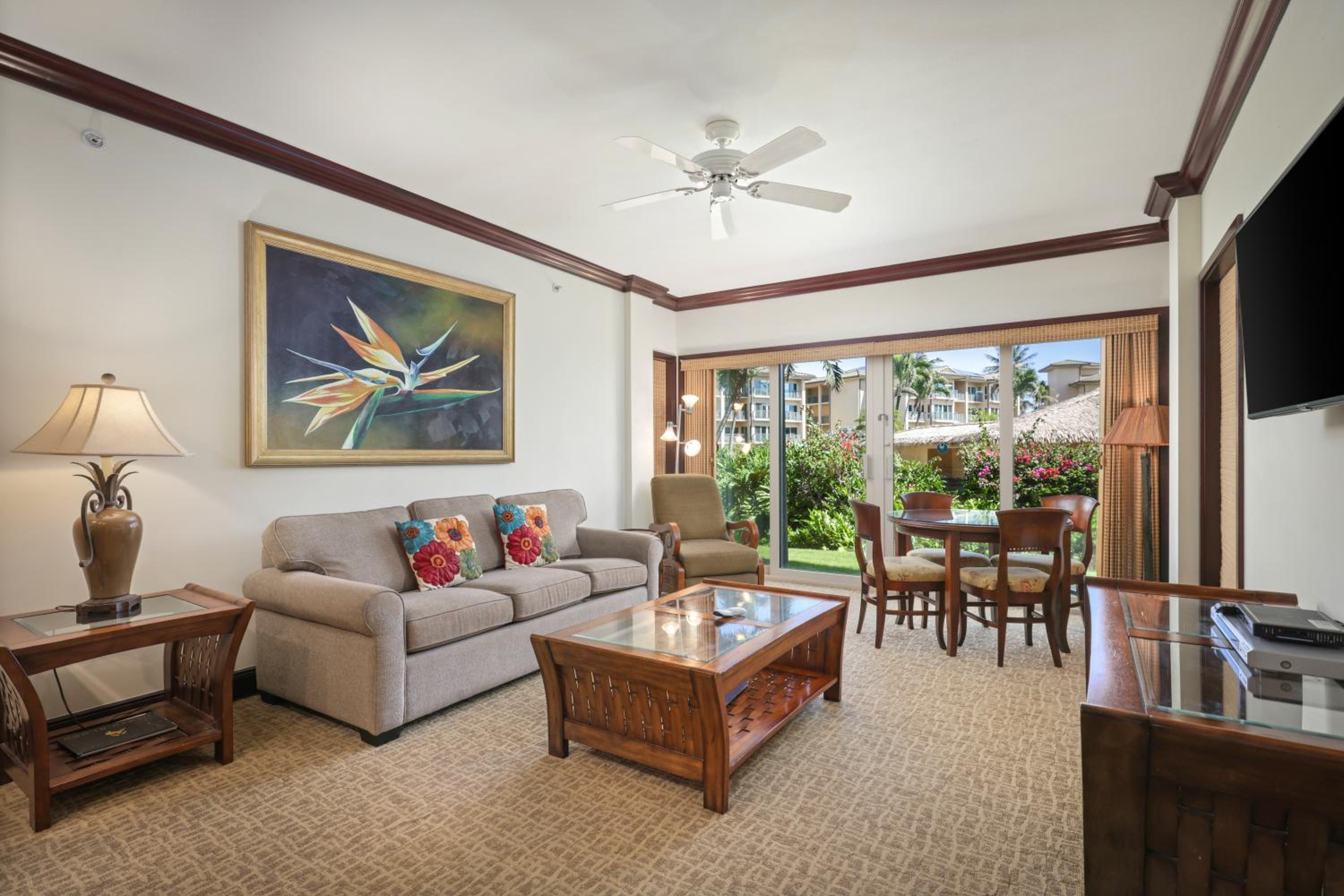 Courtyard View 1 Bedroom 2 Bath