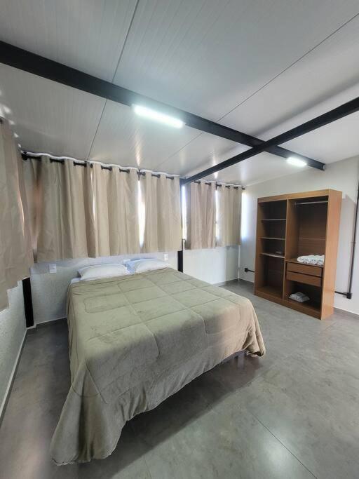 One-Bedroom Apartment photo 3
