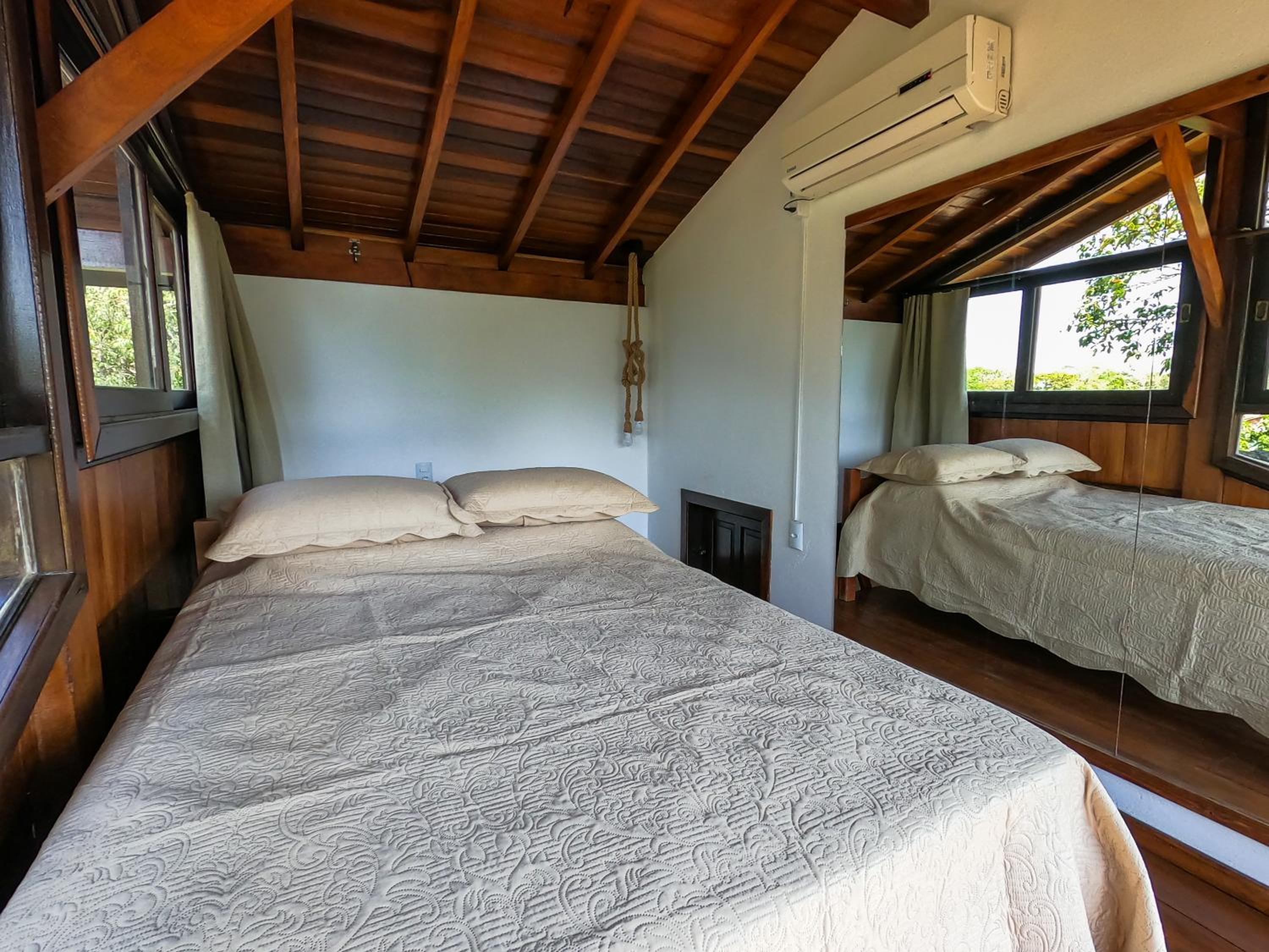 Studio Apartment with Balcony photo 1