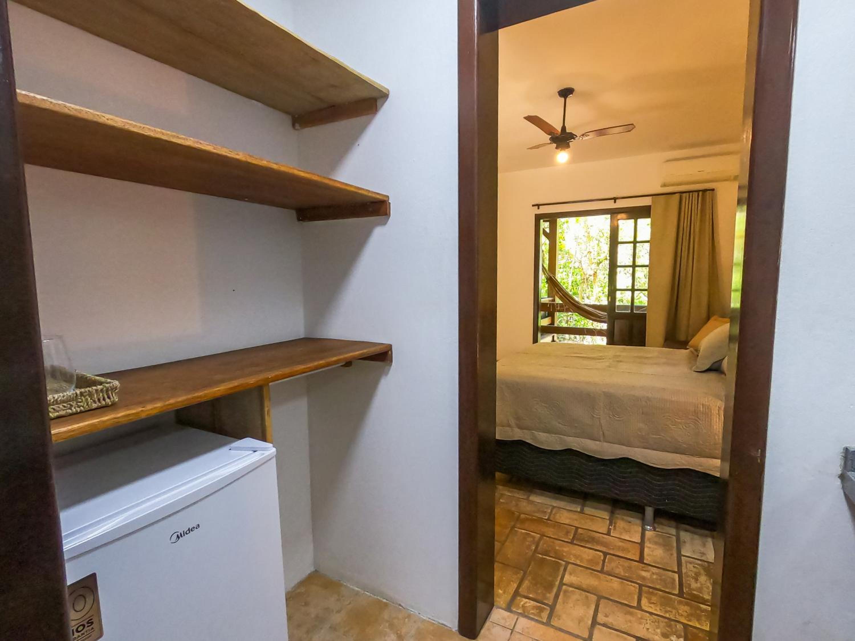 Studio Apartment with Balcony photo 1