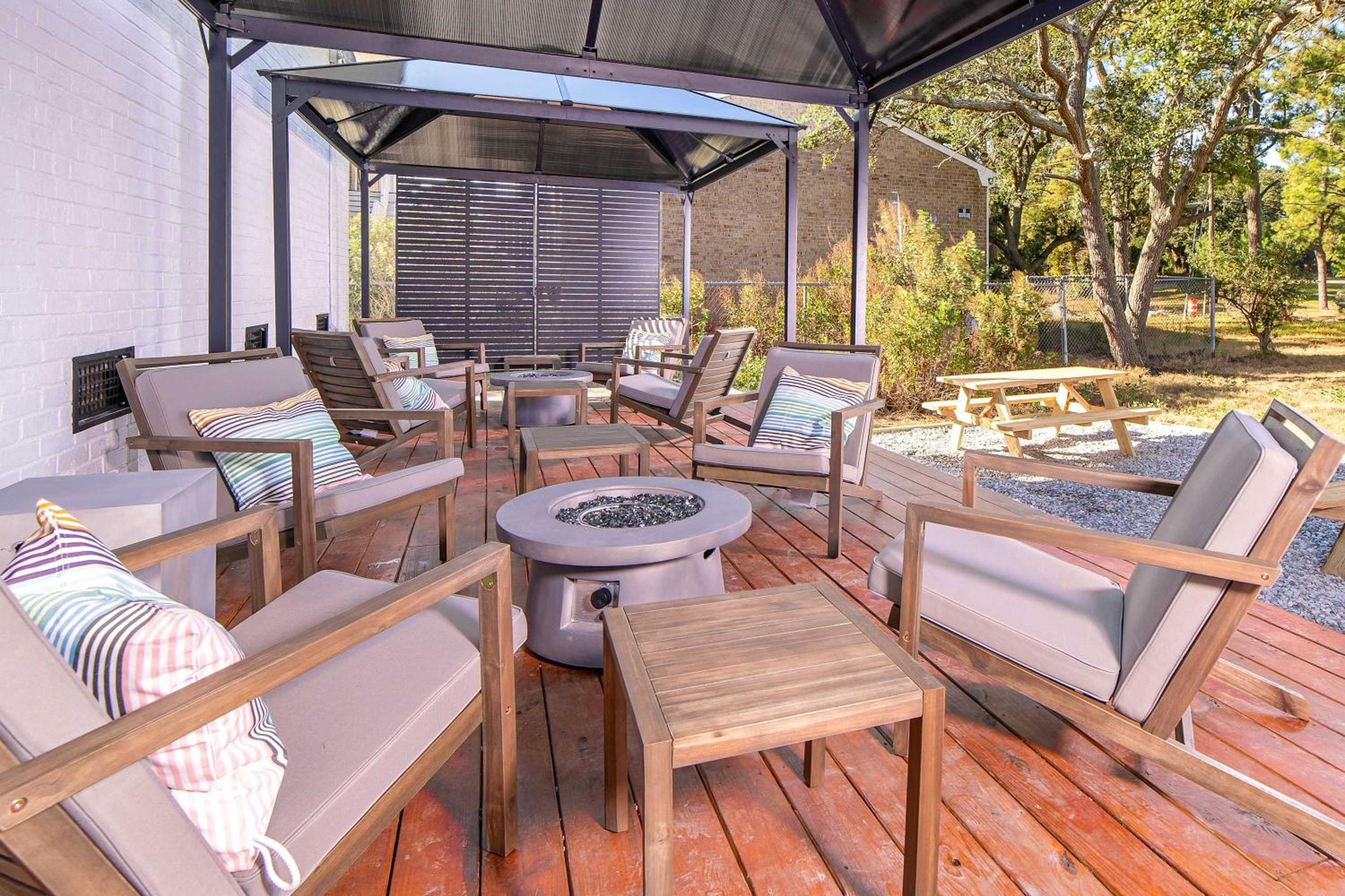 Apartment photo 3
