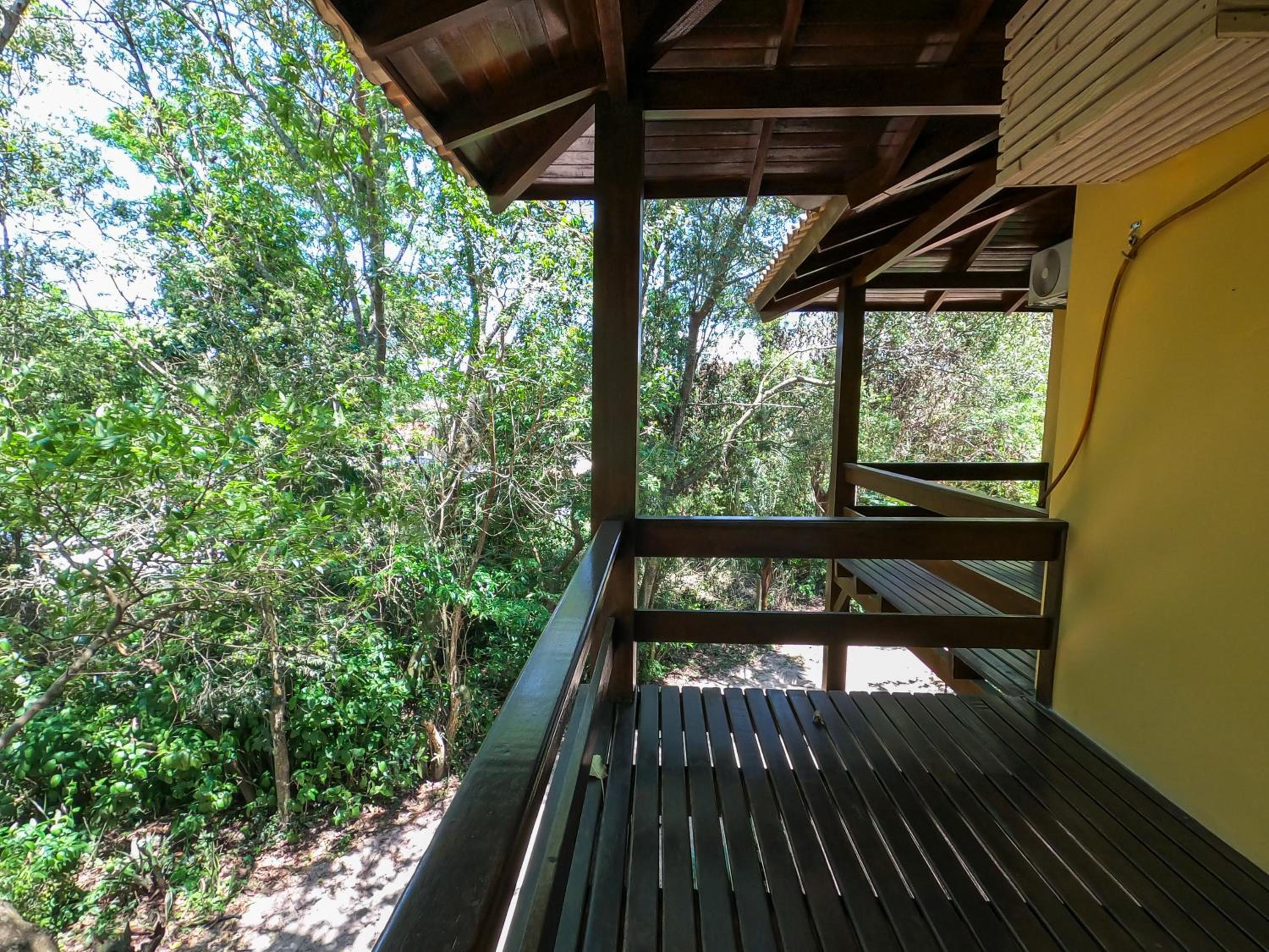 Studio Apartment with Balcony photo 2