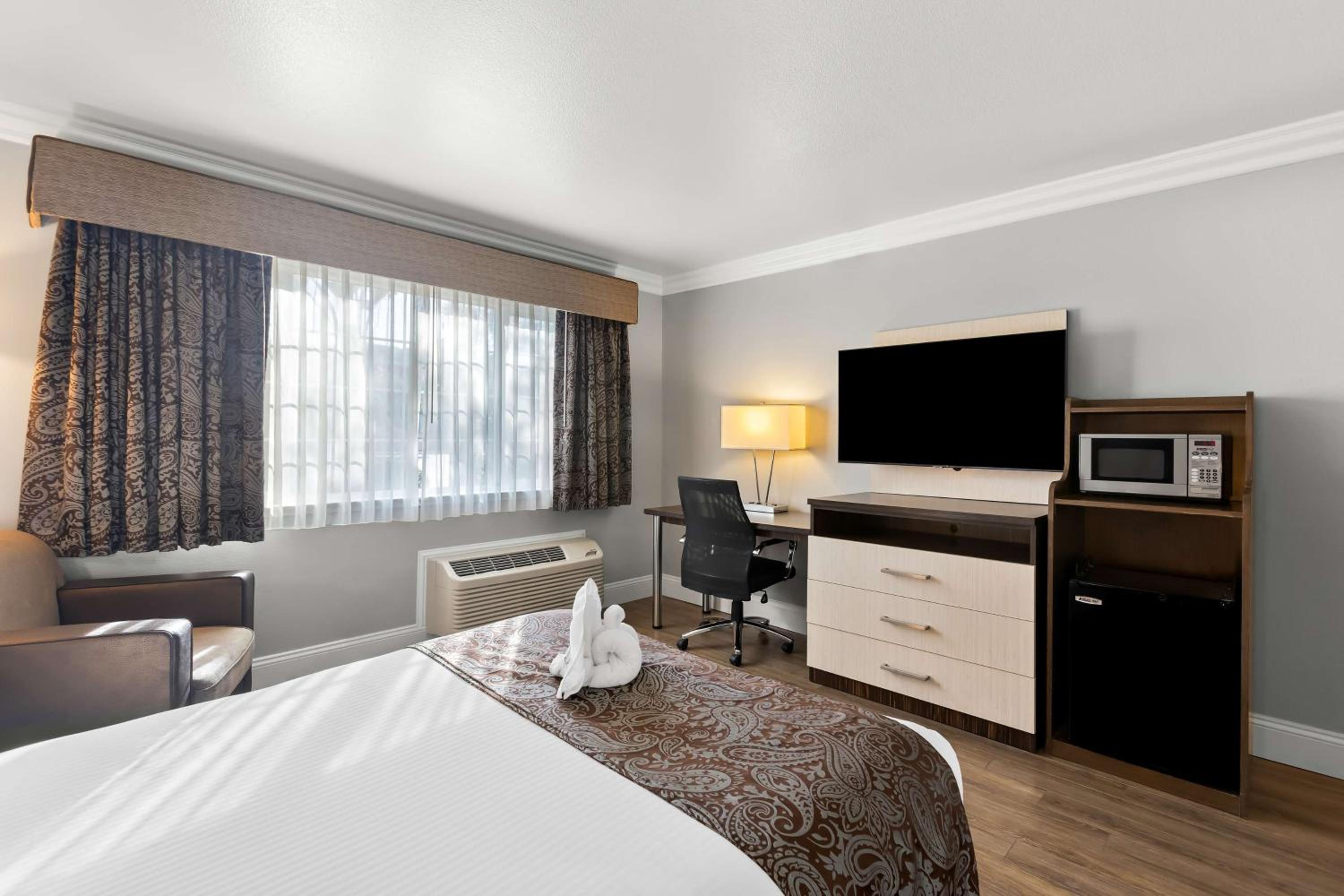Queen Room - Disability Access - Non Smoking - Photo 1