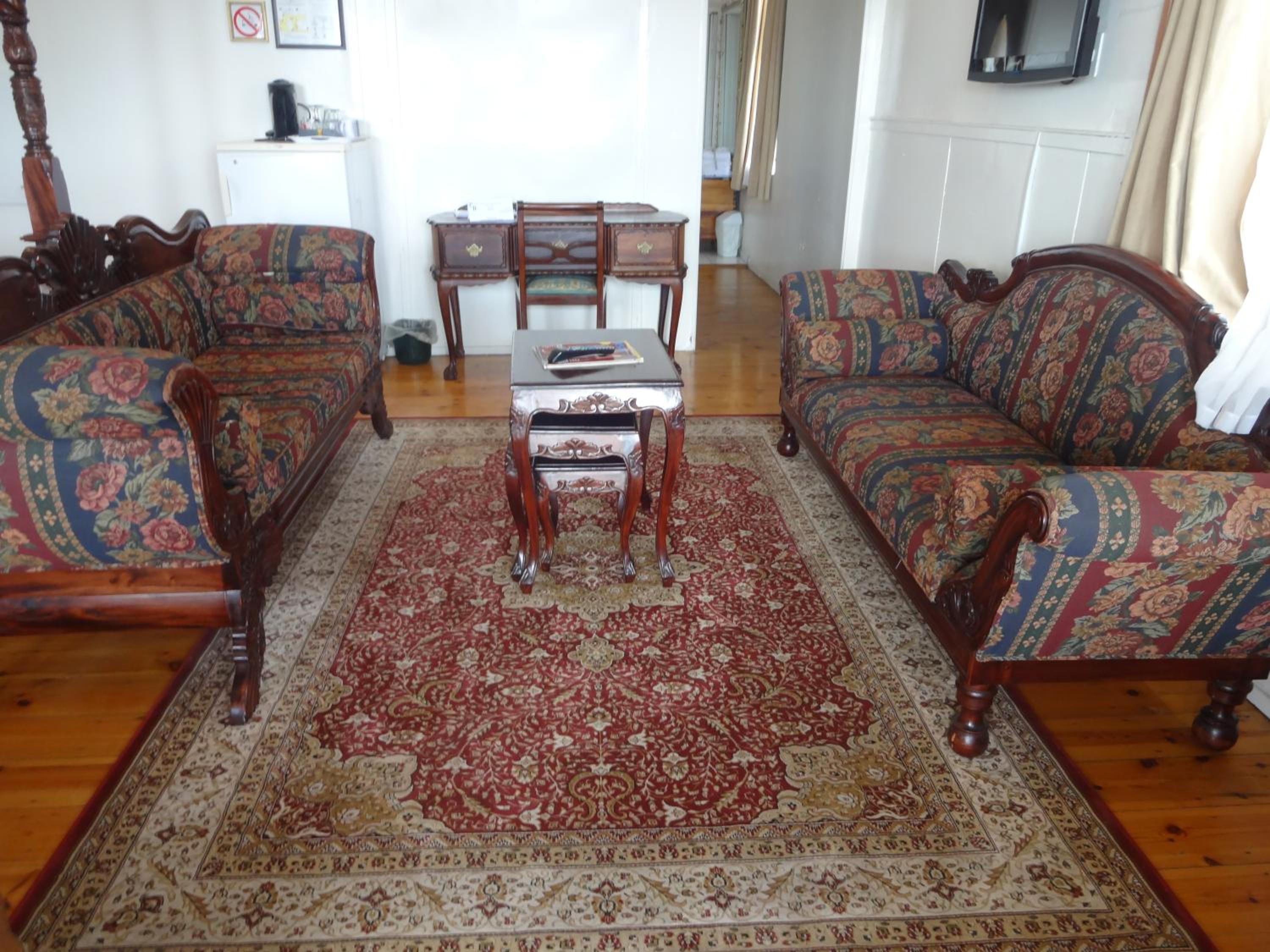 Deluxe Double Room with Balcony and Sea View photo 2