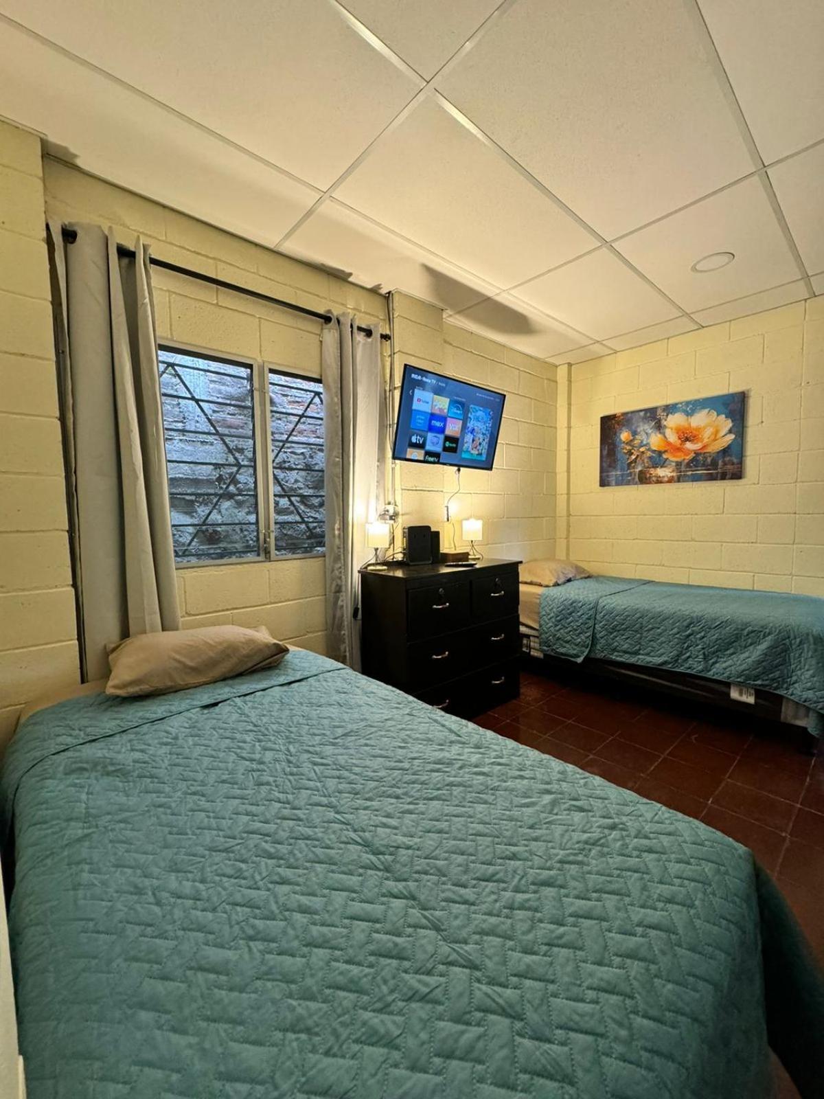 Two-Bedroom House photo 2
