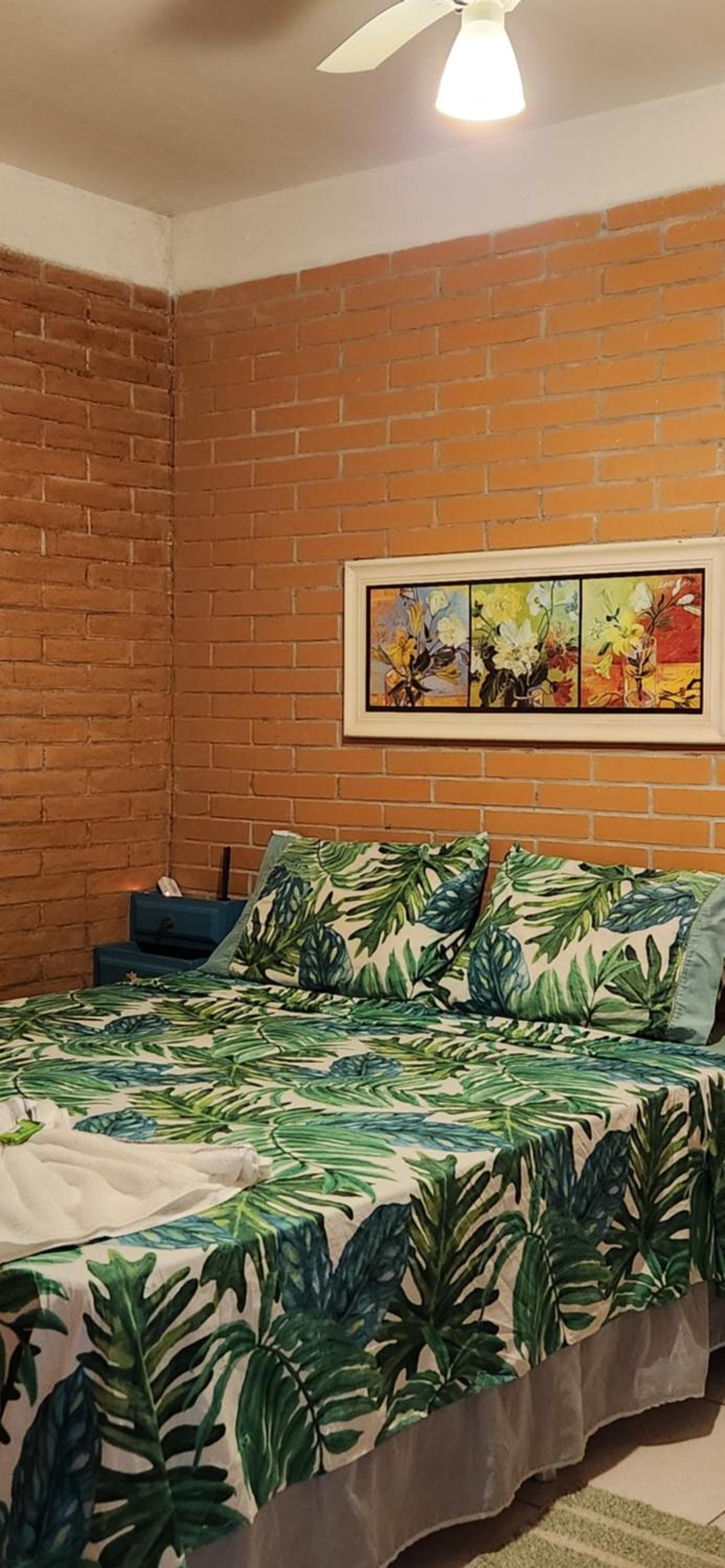 Double Room with Private Bathroom - Photo 9