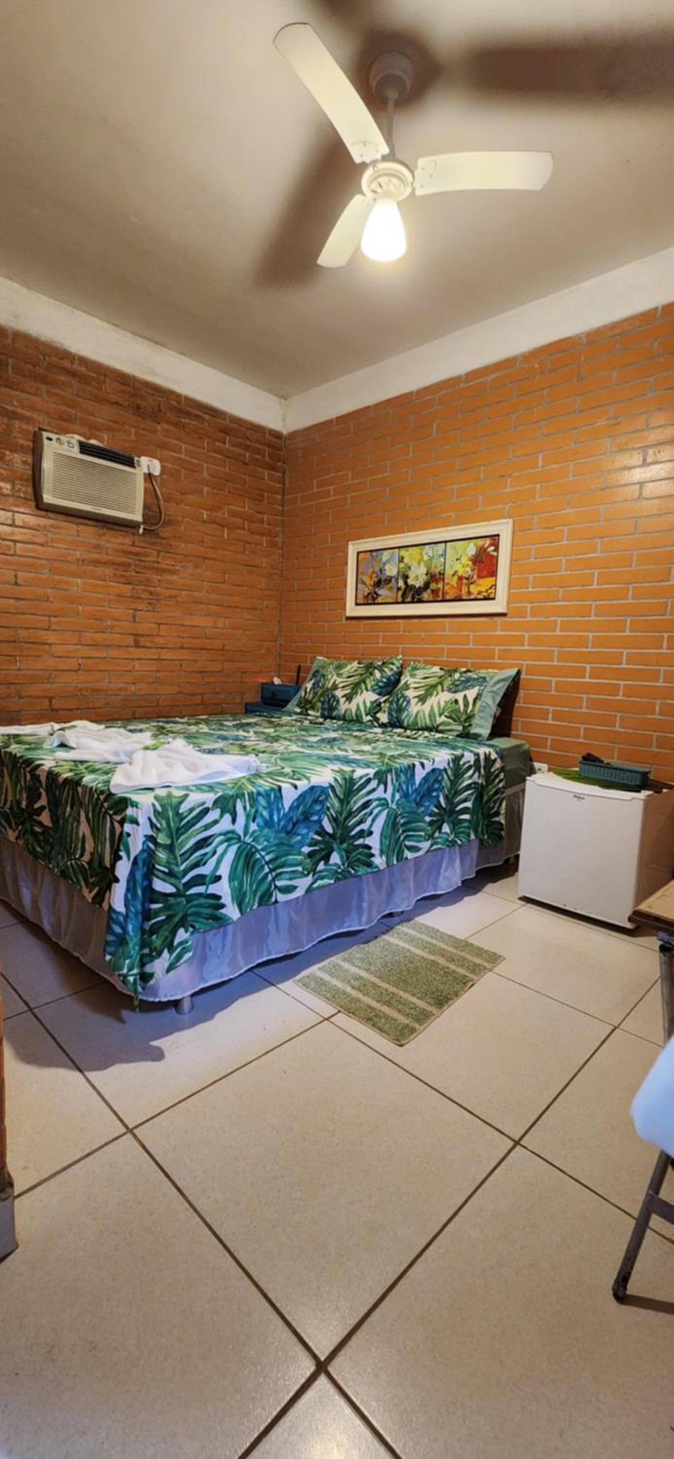 Double Room with Private Bathroom - Photo 19