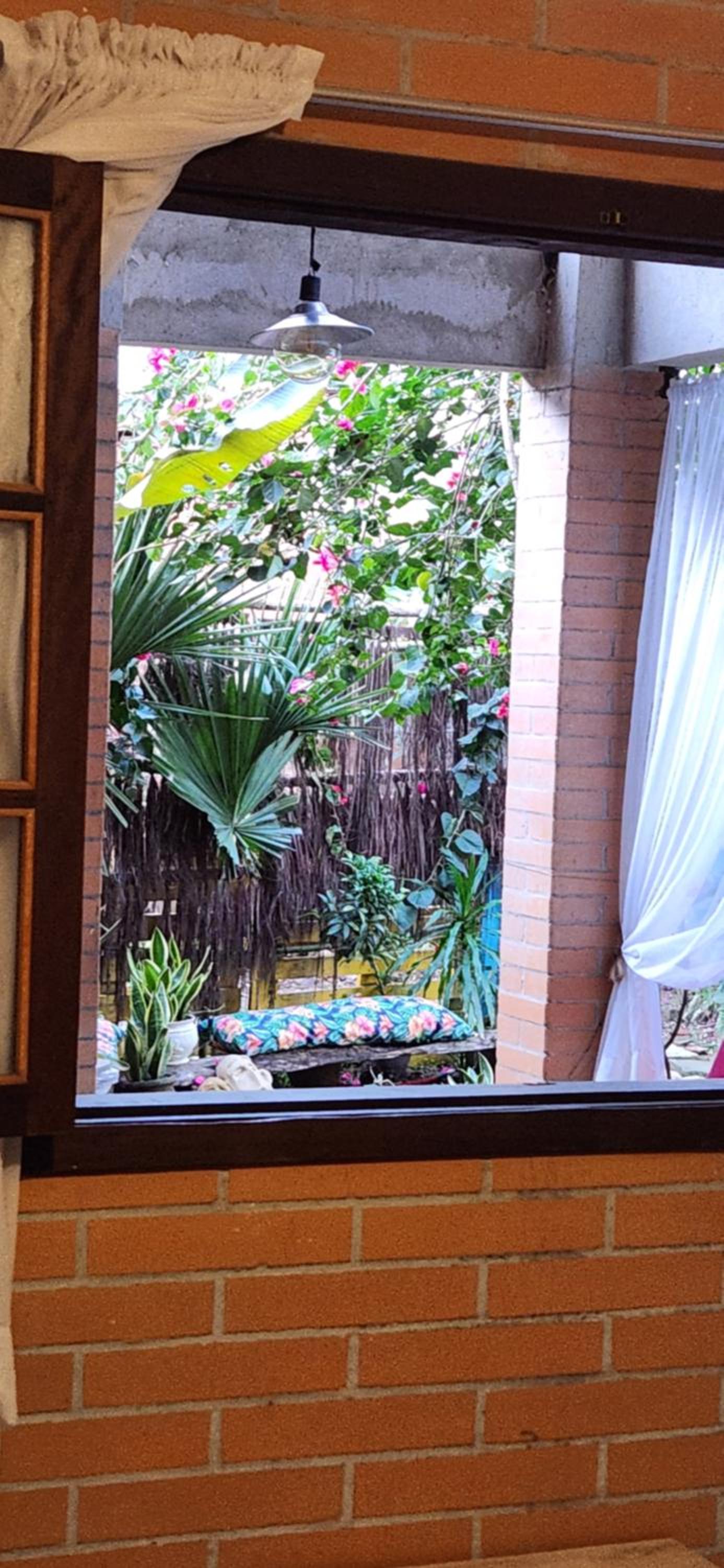 Double Room with Private Bathroom - Photo 25
