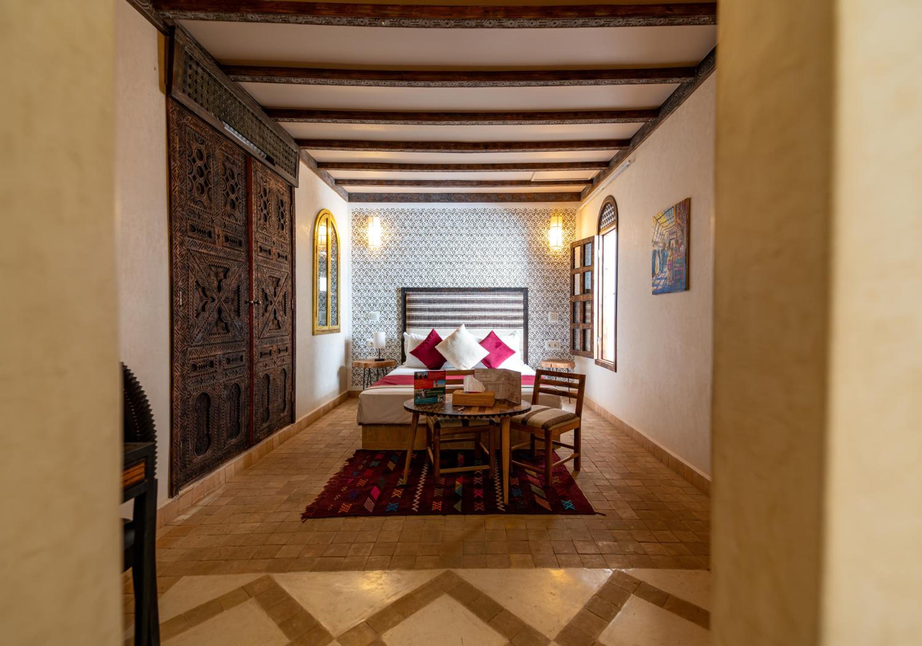 Superior Suite - Photo 21