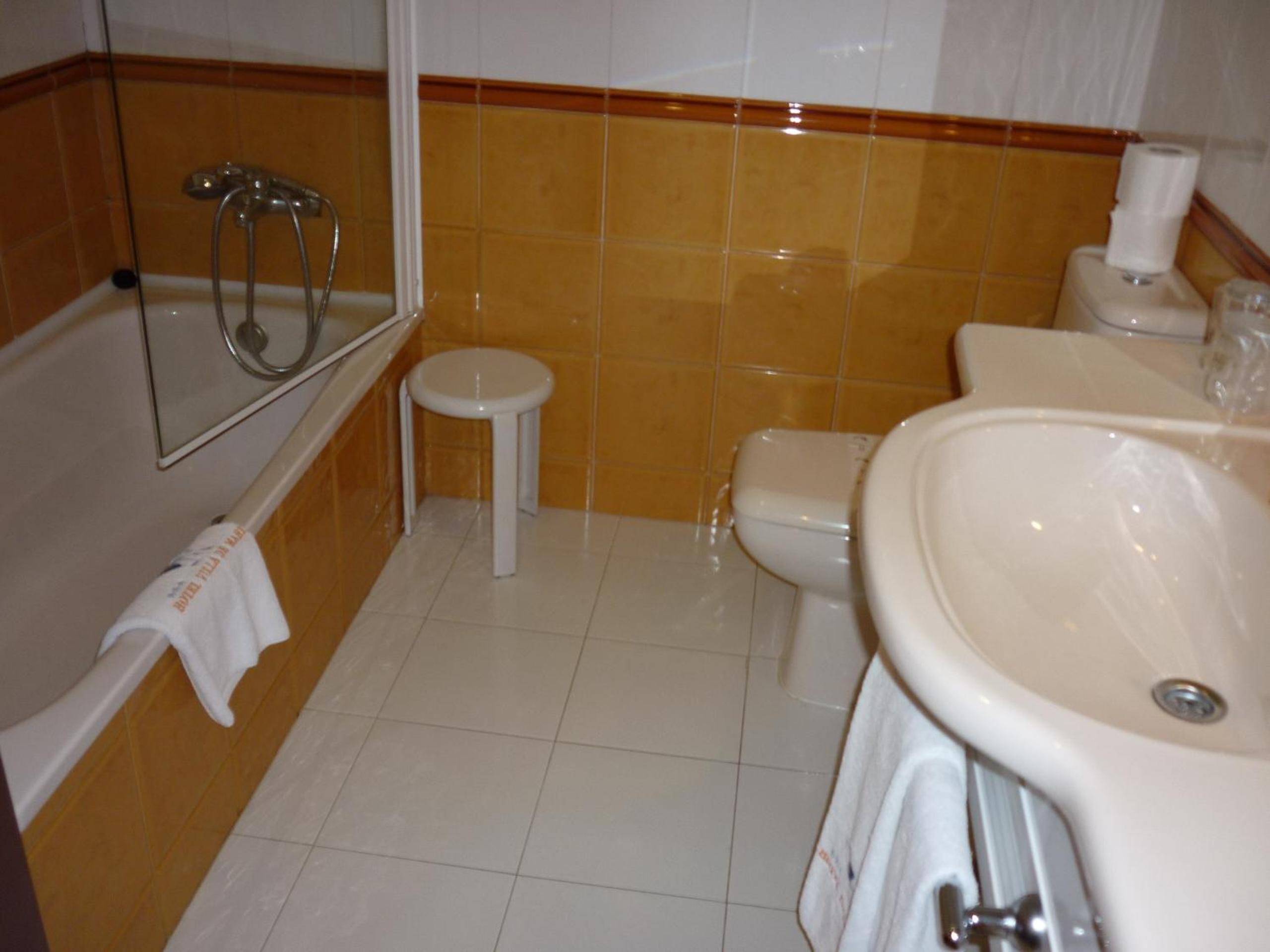 Double Room - Photo 3