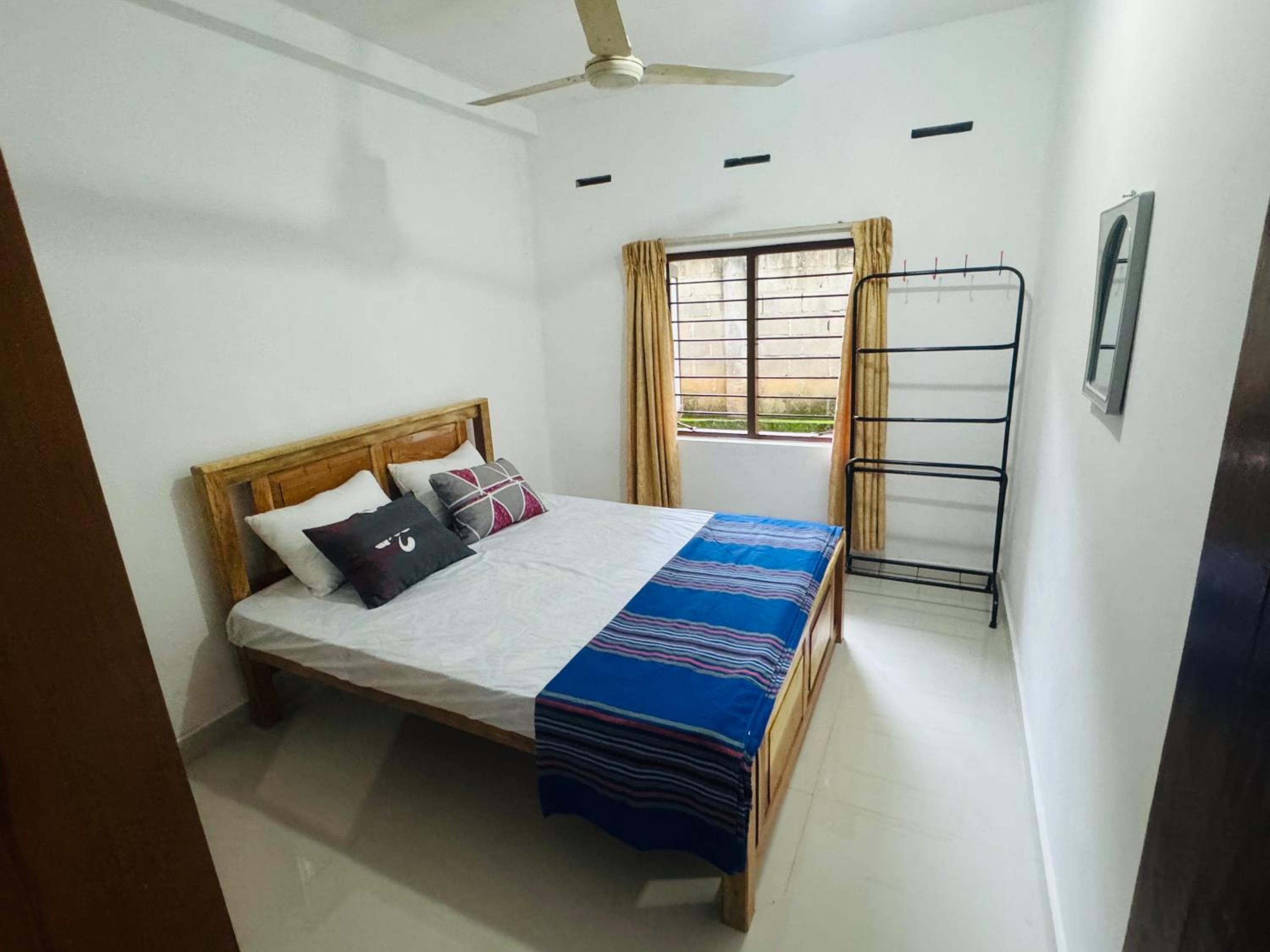Two-Bedroom House photo 2