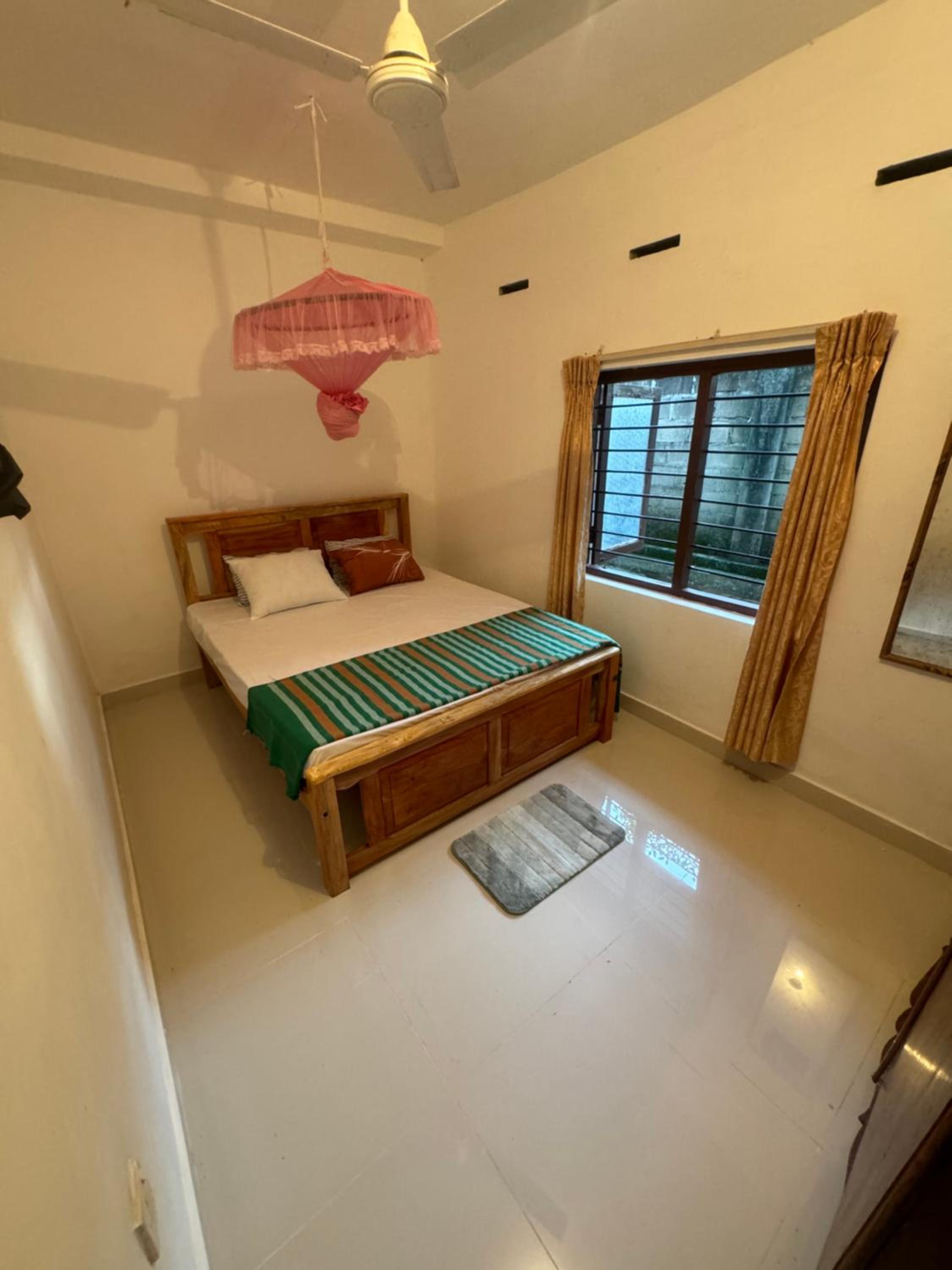 Two-Bedroom House photo 3