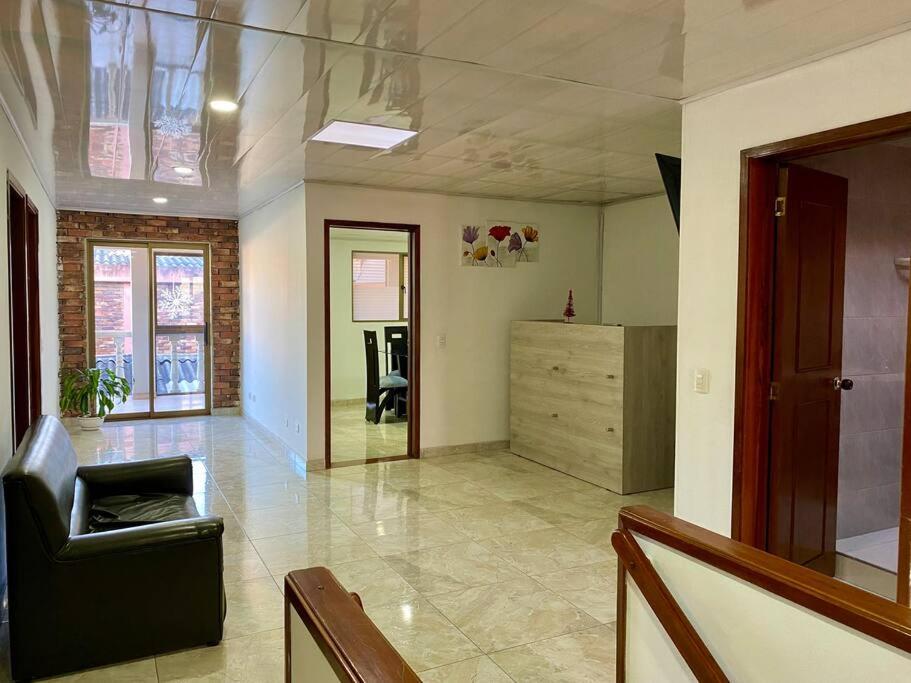 Apartment photo 2