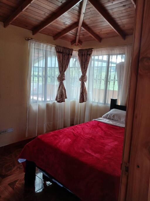 Four-Bedroom Vacation Home photo 1