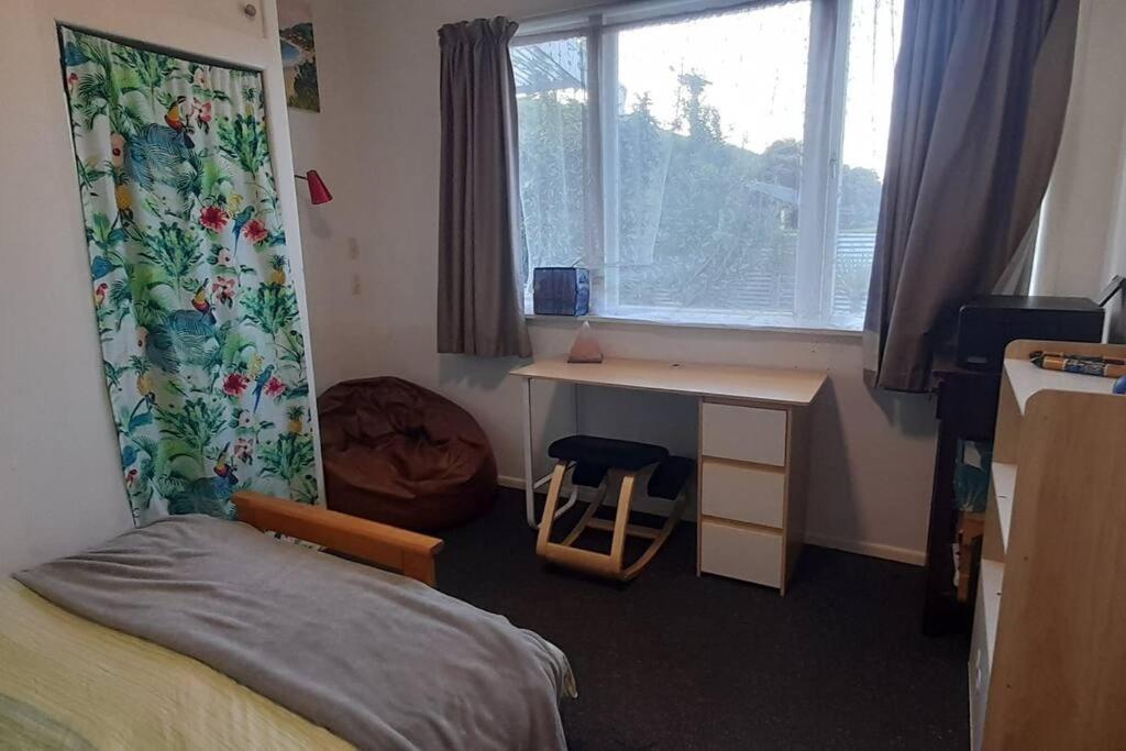 Three-Bedroom House photo 1