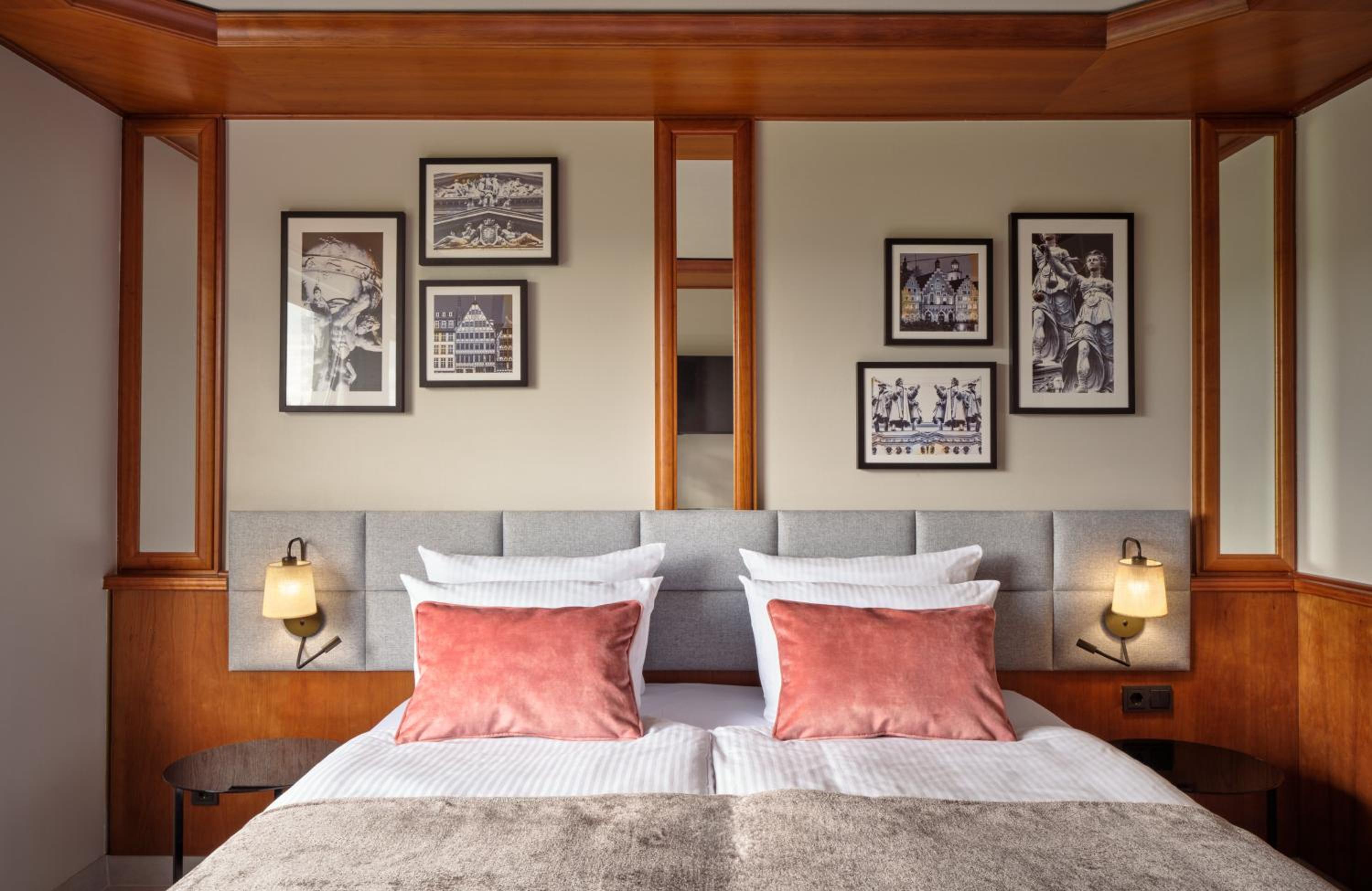 Superior Double Room - Photo 2