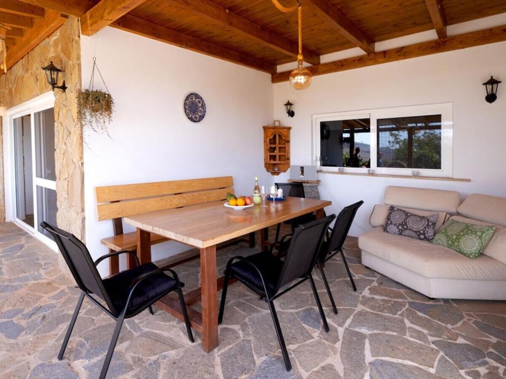 Casa Flotante de Dos Habitaciones