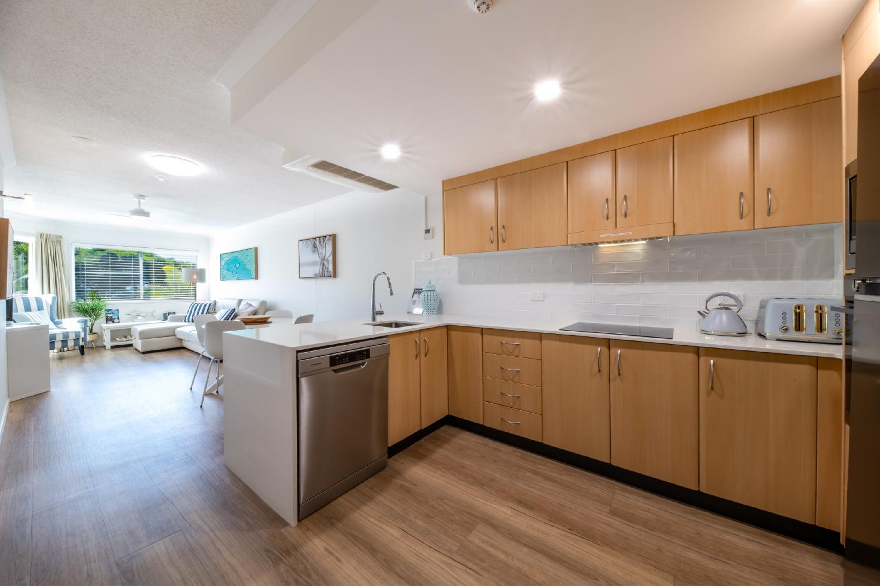 Superior King Bed Apartment photo 3
