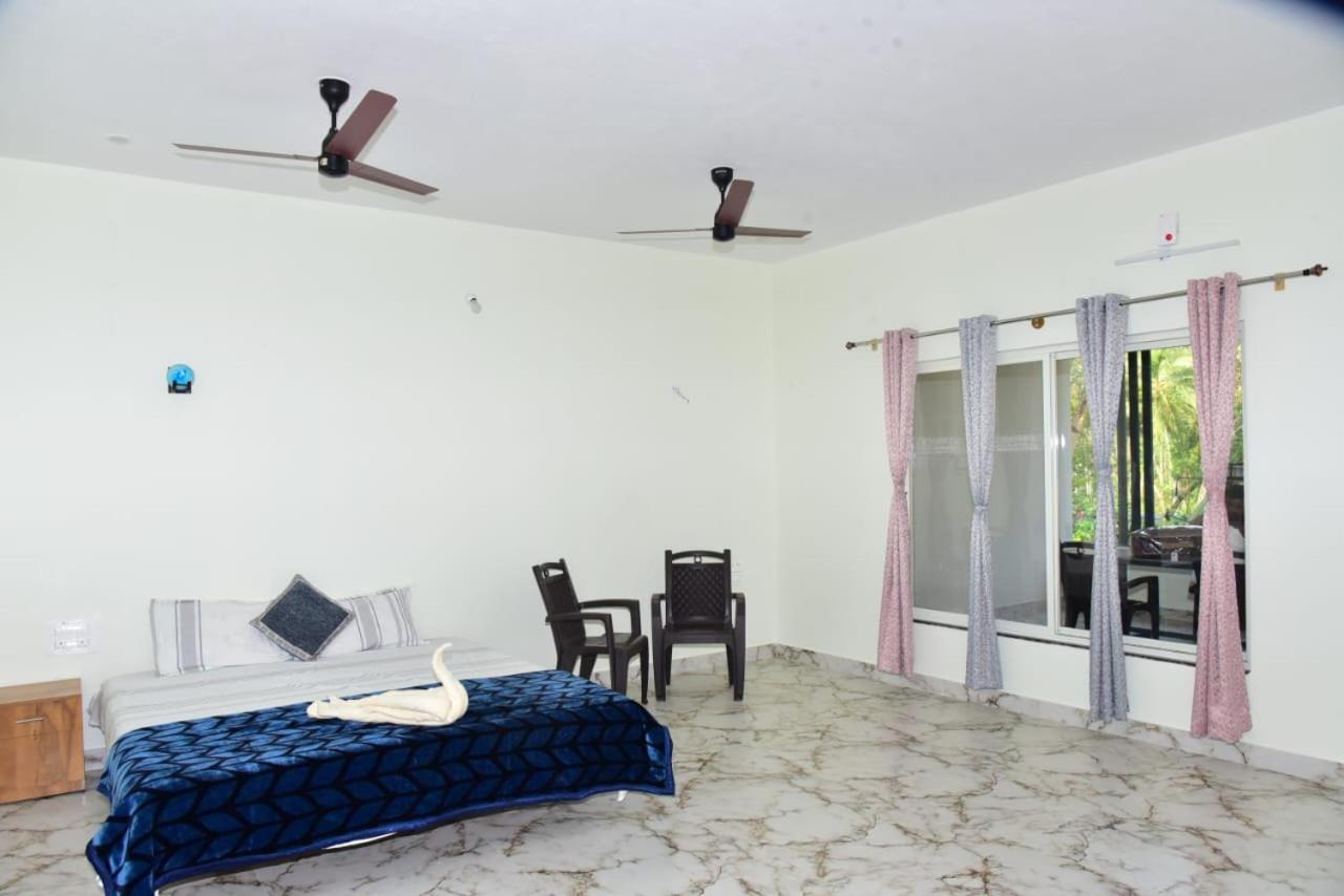 Deluxe Double Room With Bath photo 2