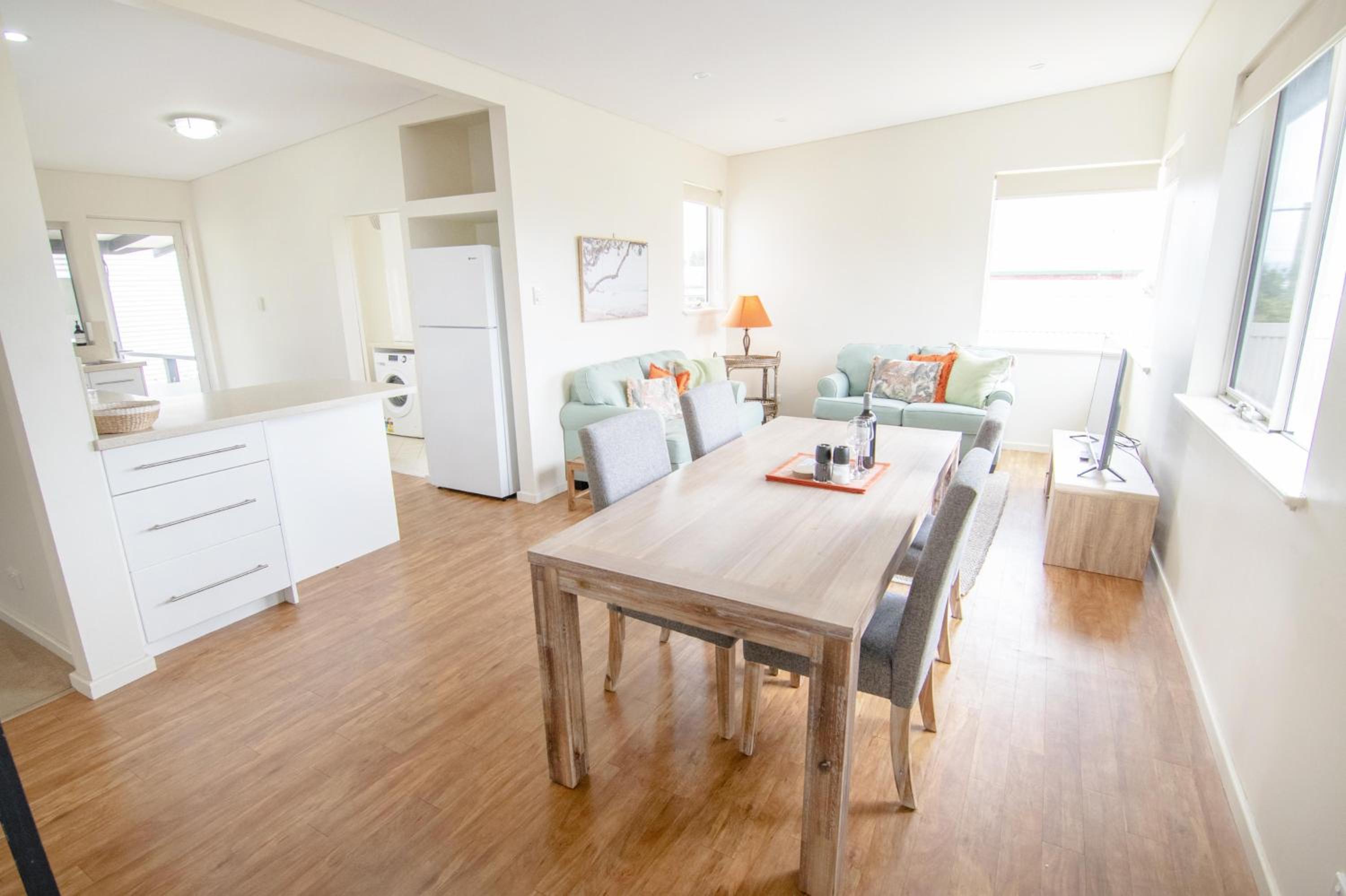 Two-Bedroom House photo 3