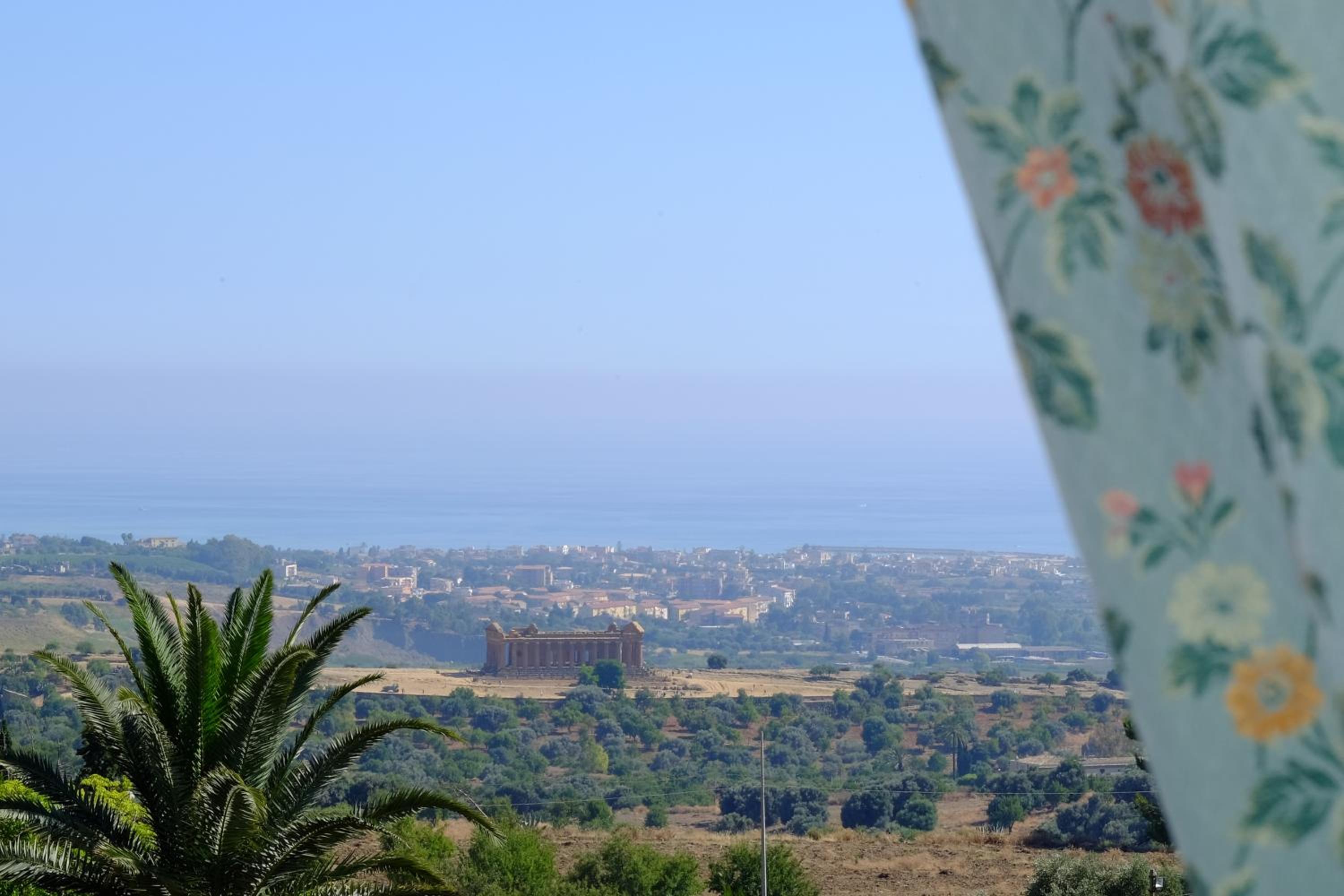 Double Room with Panoramic View - Photo 7