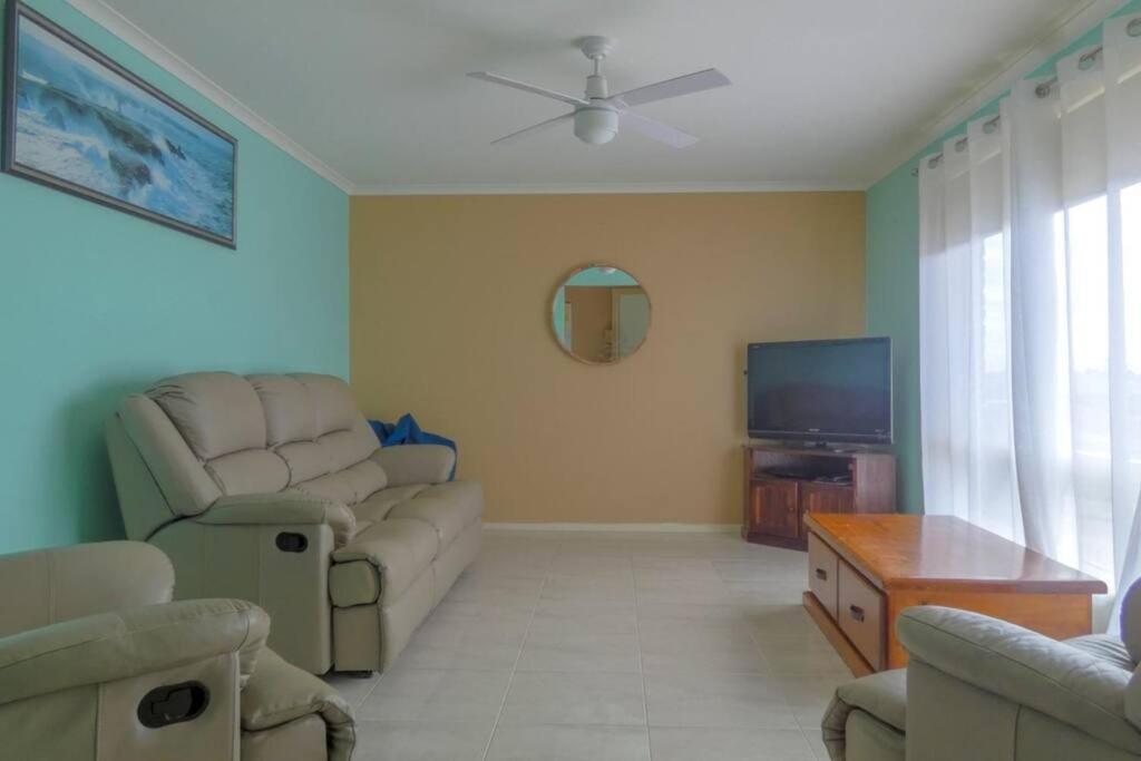 Four-Bedroom House photo 1