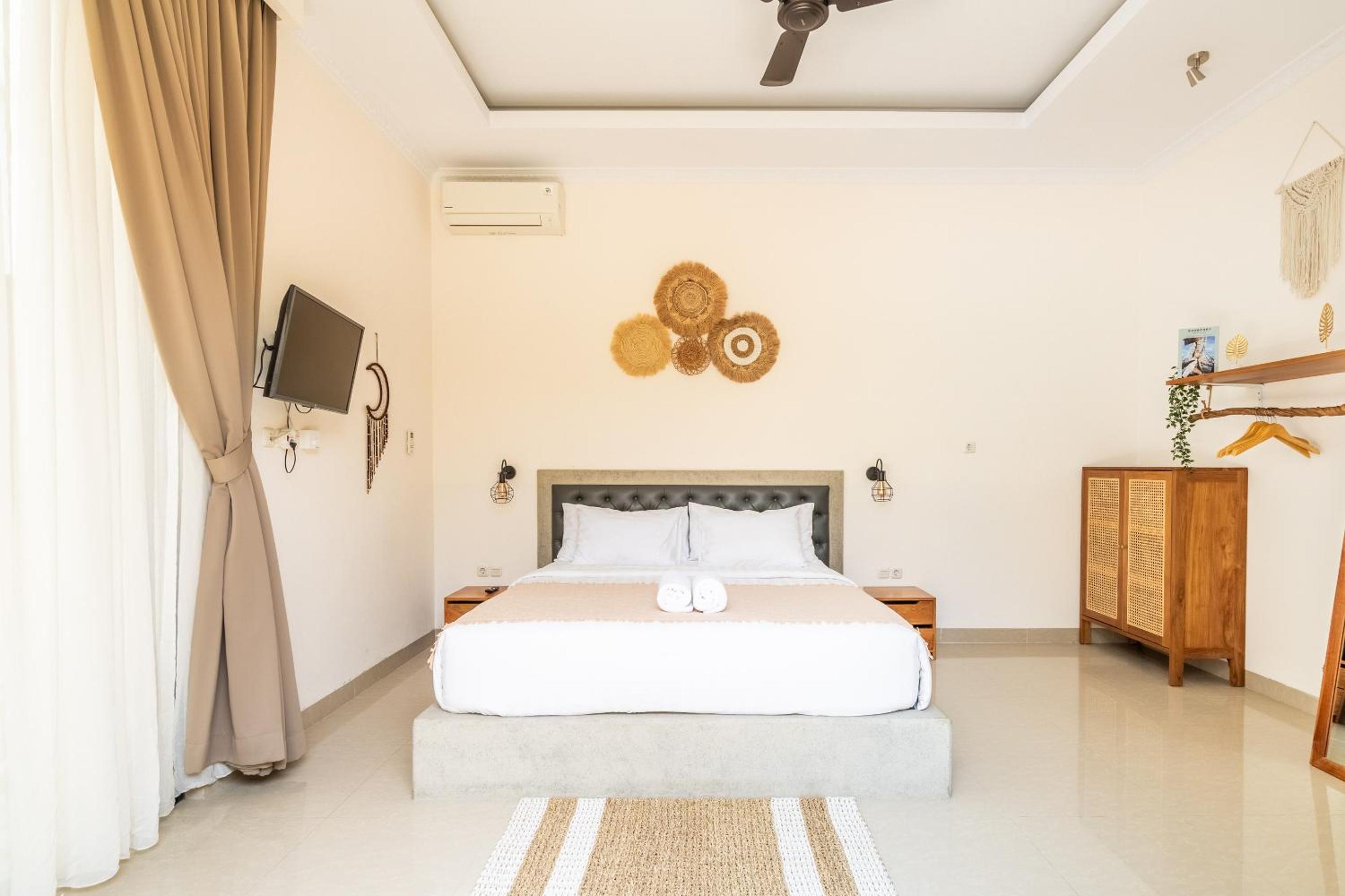 One-Bedroom Villa - Photo 22
