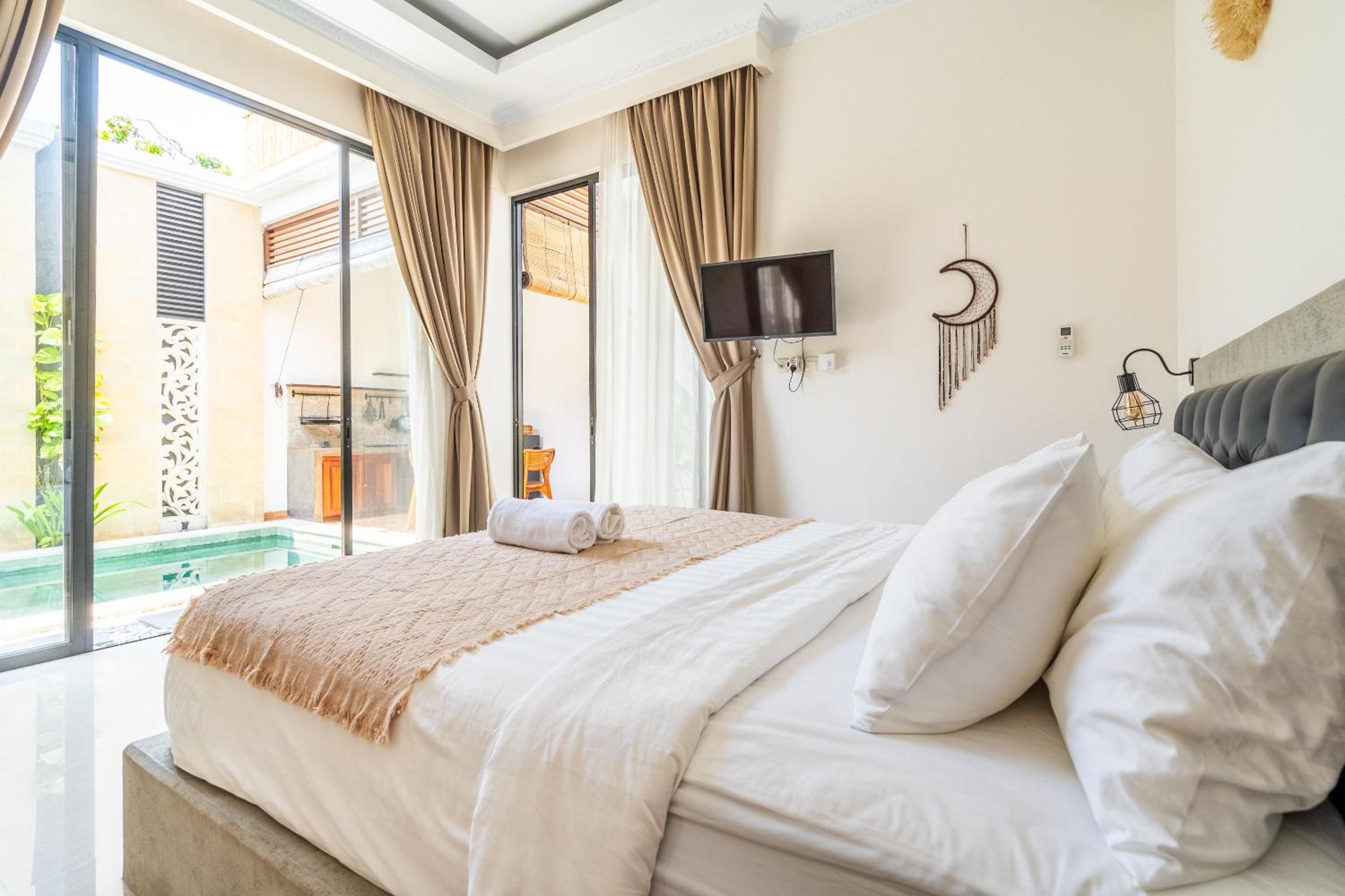 One-Bedroom Villa - Photo 1