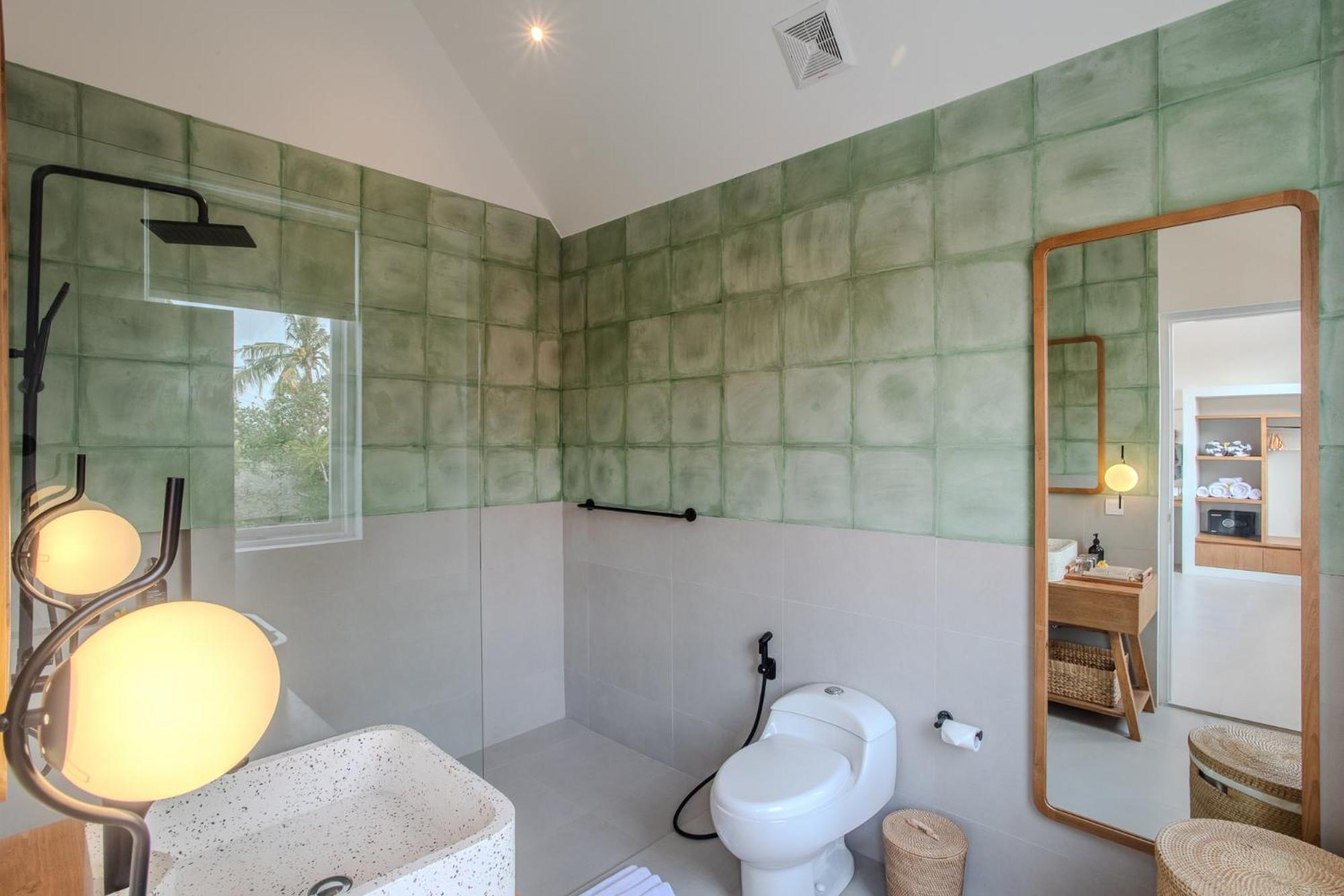Two-Bedroom Villa - Photo 9