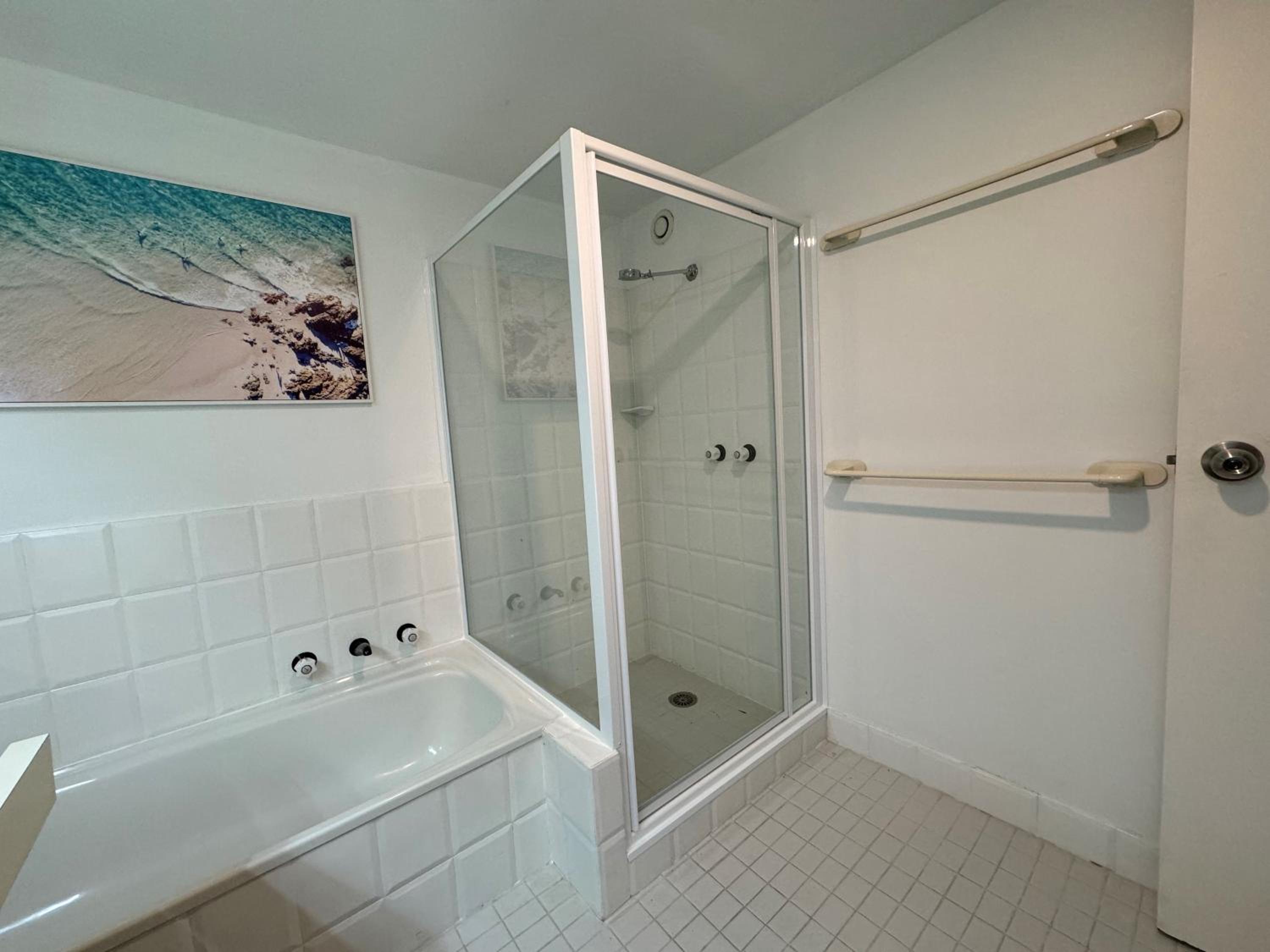 Two-Bedroom Apartment with Sea View photo 2