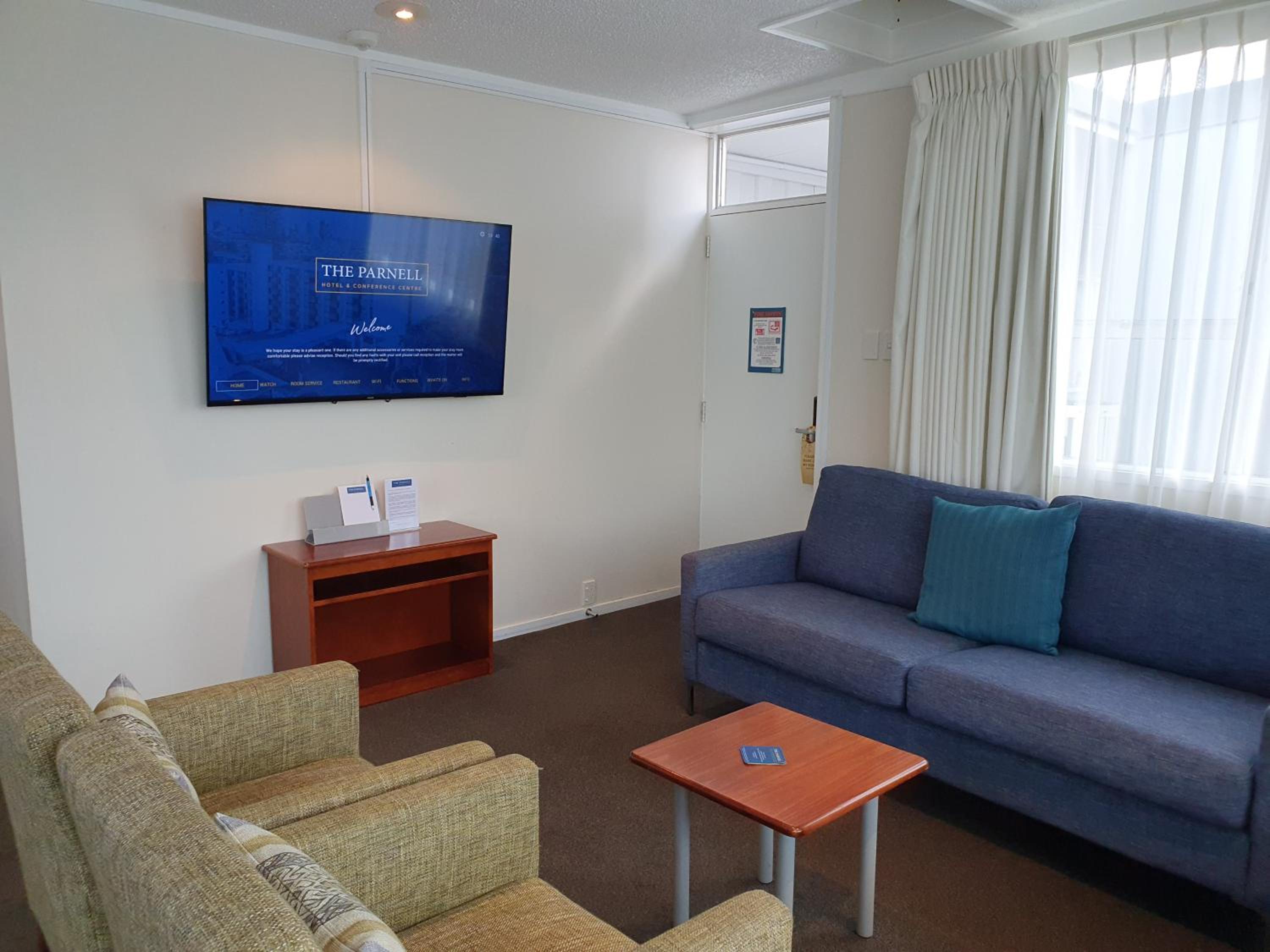 Two-Bedroom Suite - Photo 5