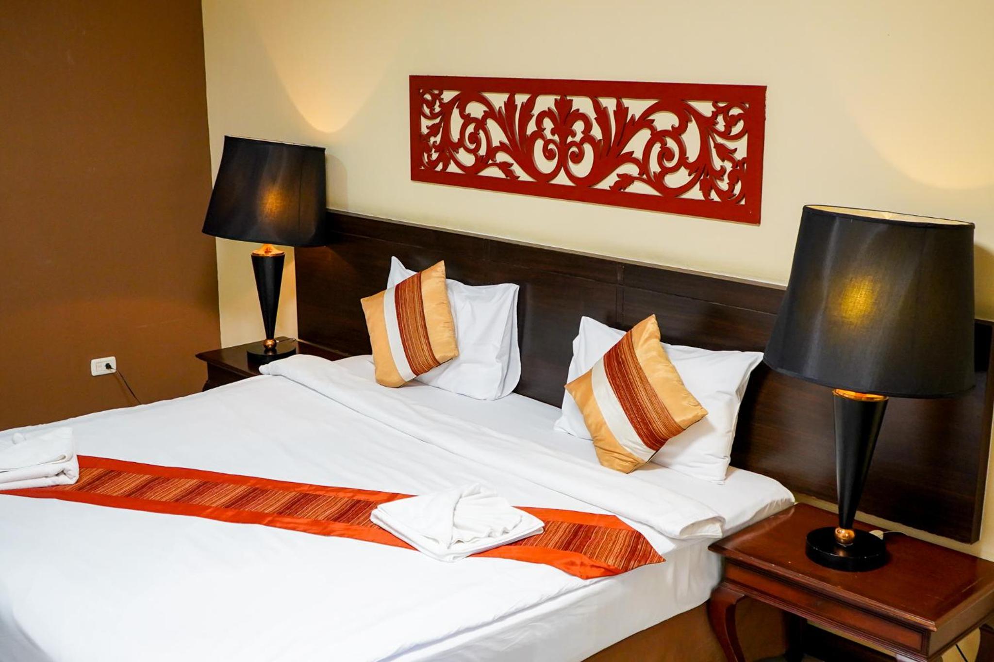 Deluxe Double or Twin Room photo 1