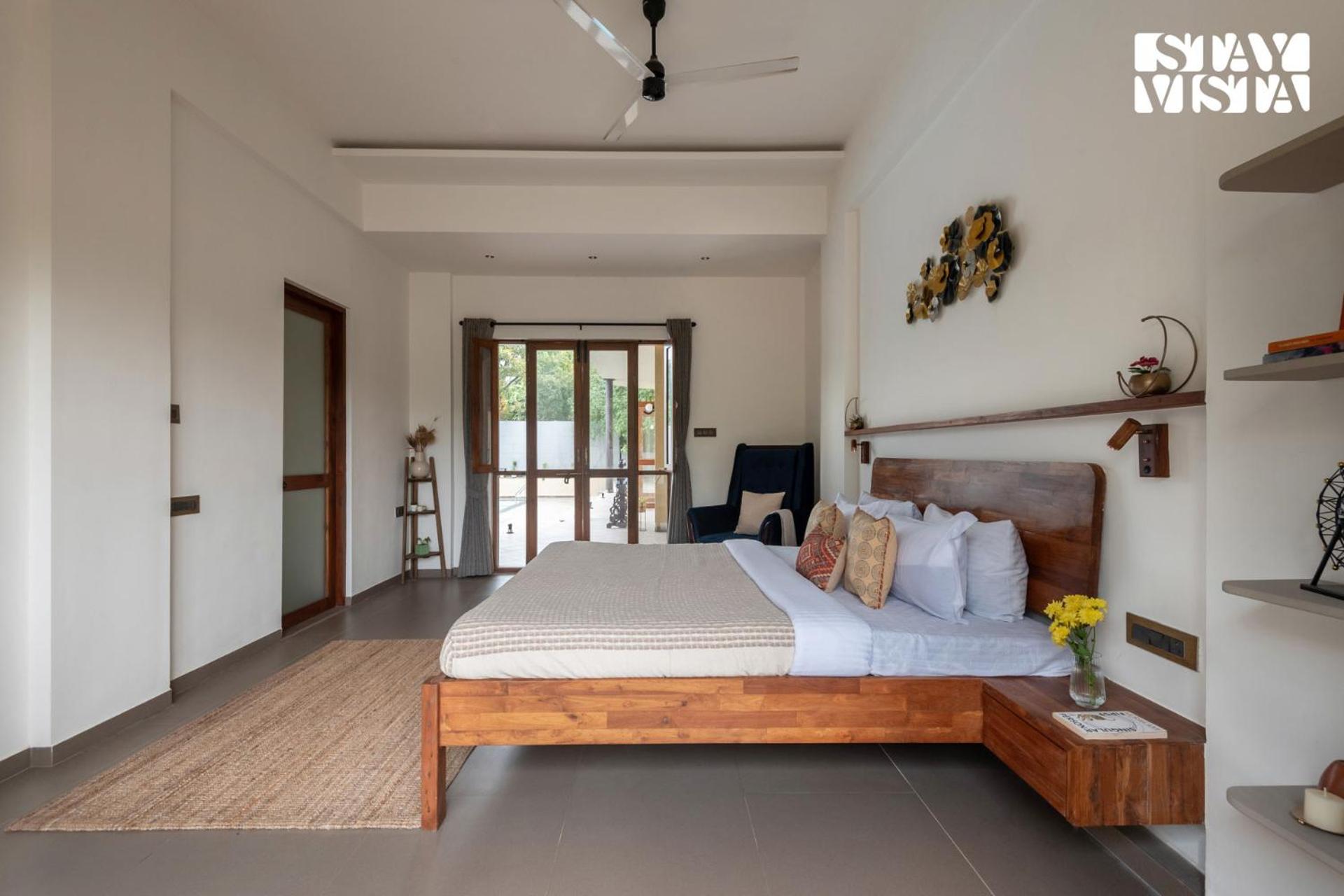 Villa photo 3