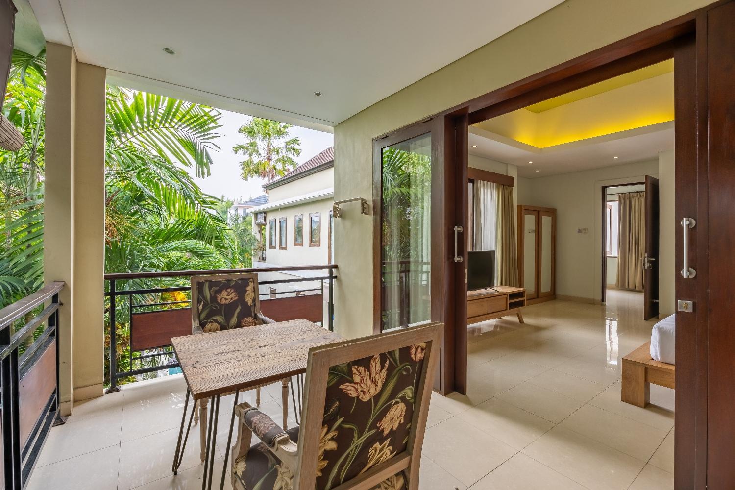 Suite Plus Room with Balcony - Photo 2