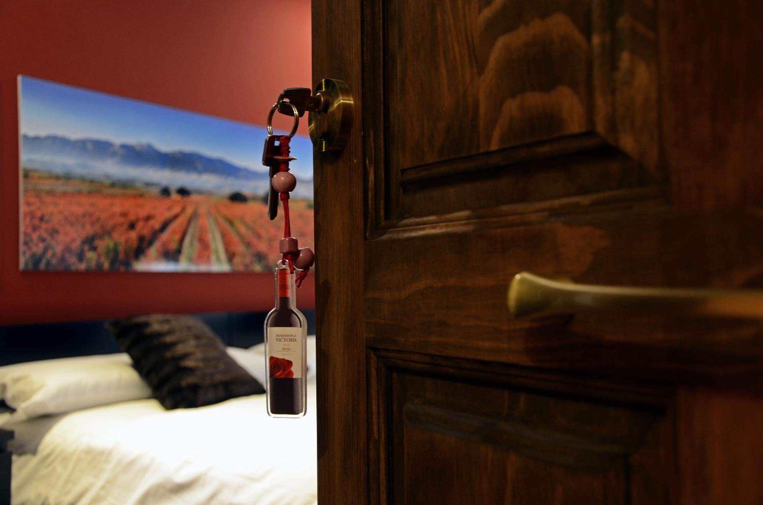 Standard Double or Twin Room - Photo 1