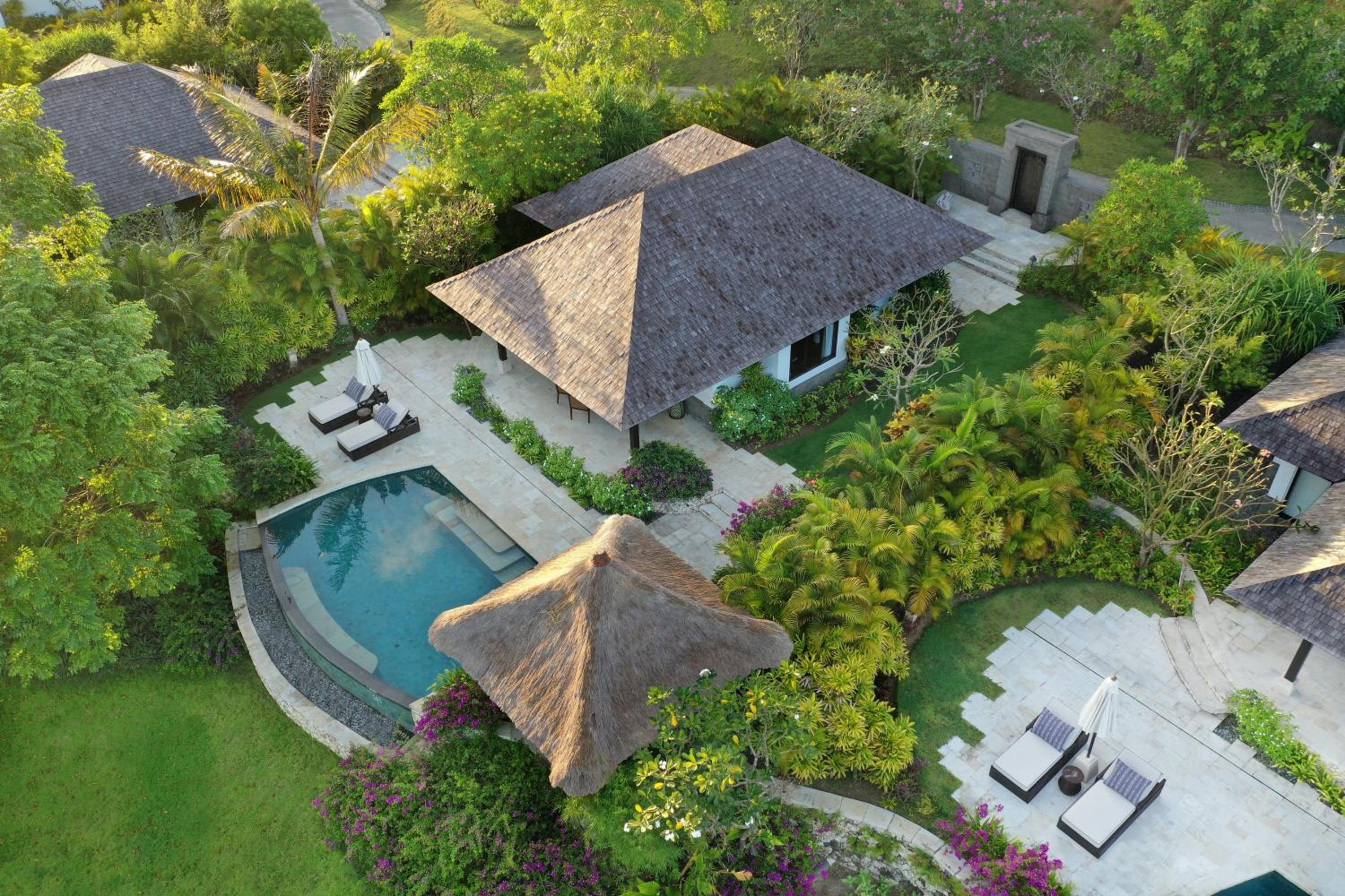 One Bedroom Pool Villa with Free Resort Benefit - Photo 2