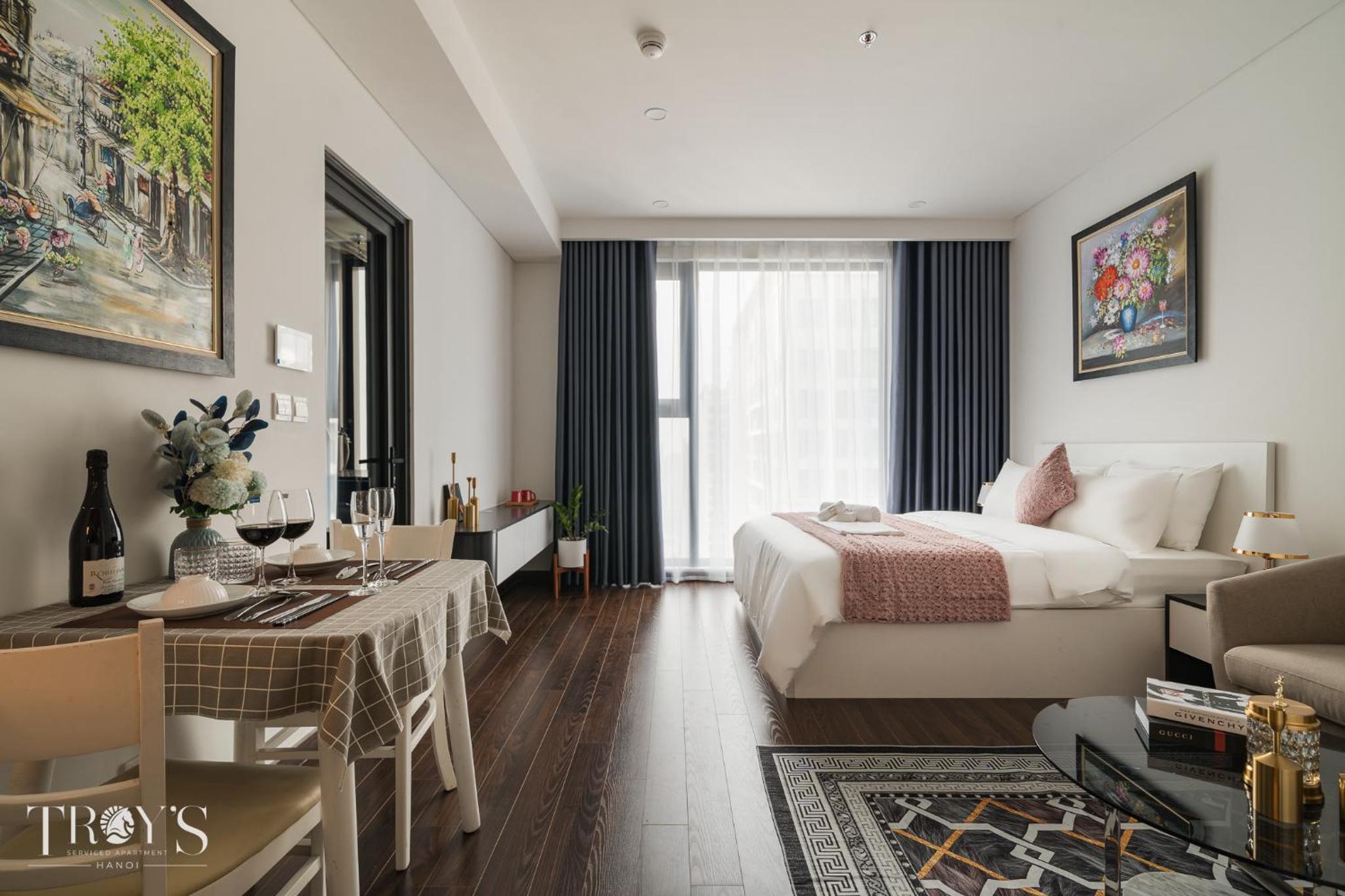 One-Bedroom Deluxe Apartment