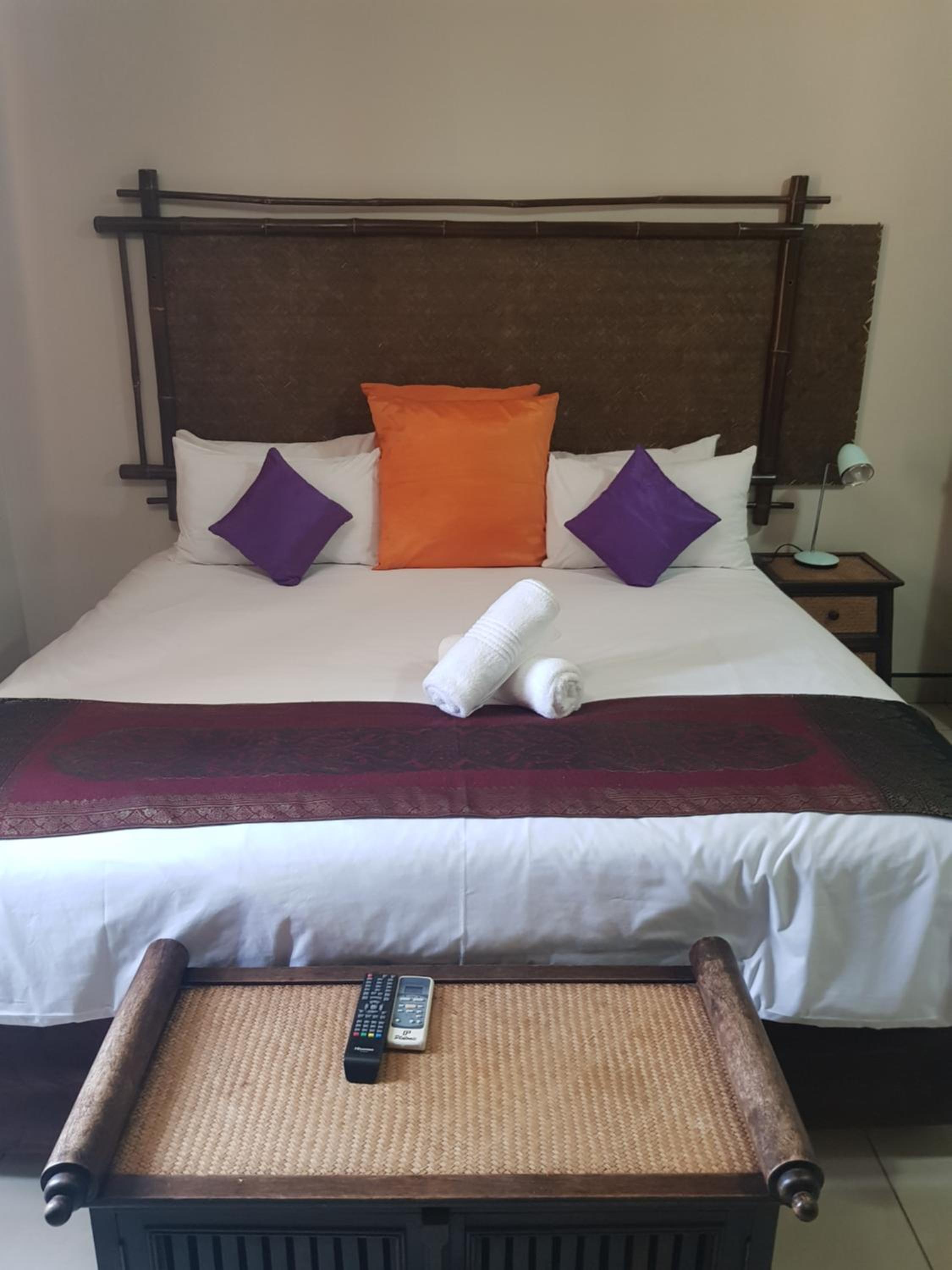 Standard Double or Twin Room photo 3